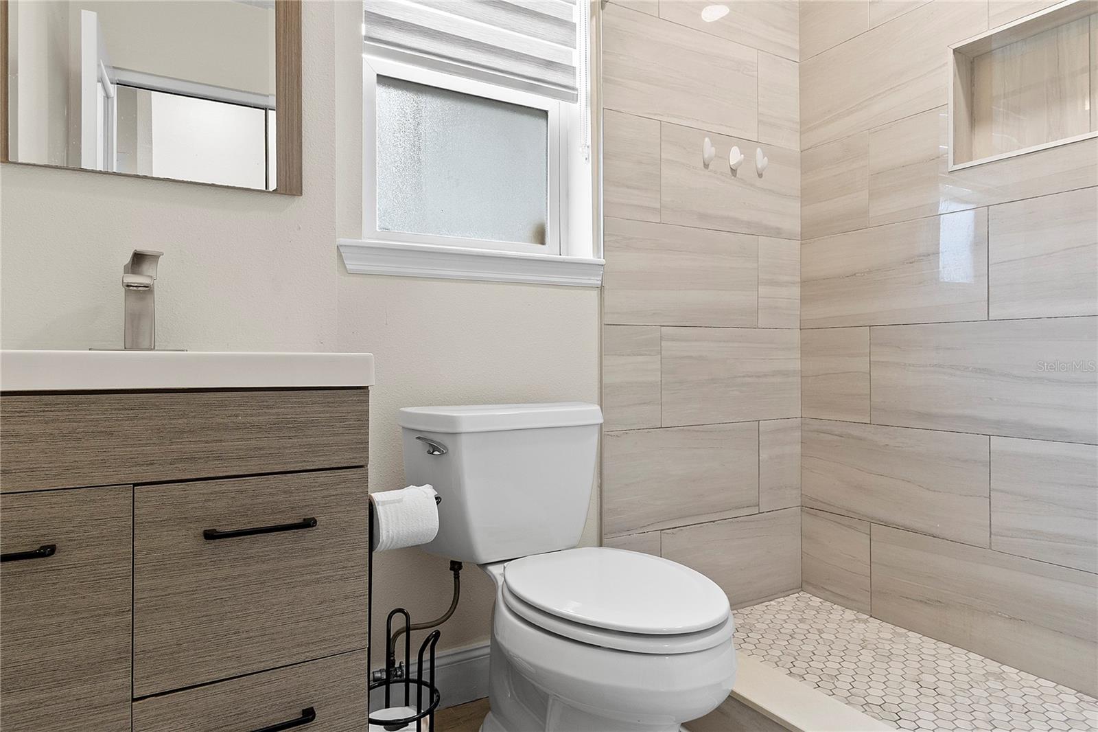 DELTONA LAKES UNIT 10 IN 25 & 36 18 30 - Residential Lease