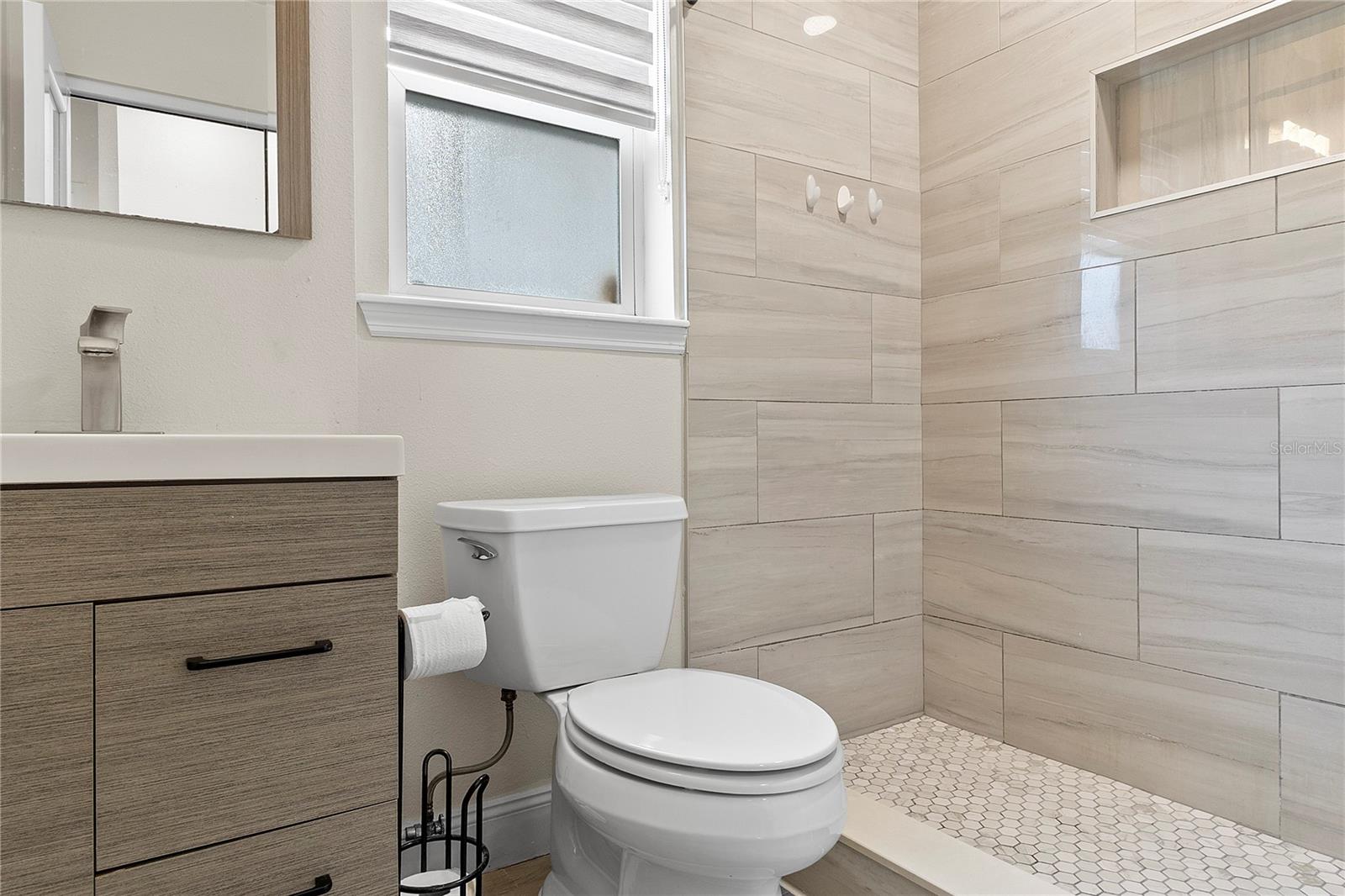 DELTONA LAKES UNIT 10 IN 25 & 36 18 30 - Residential Lease