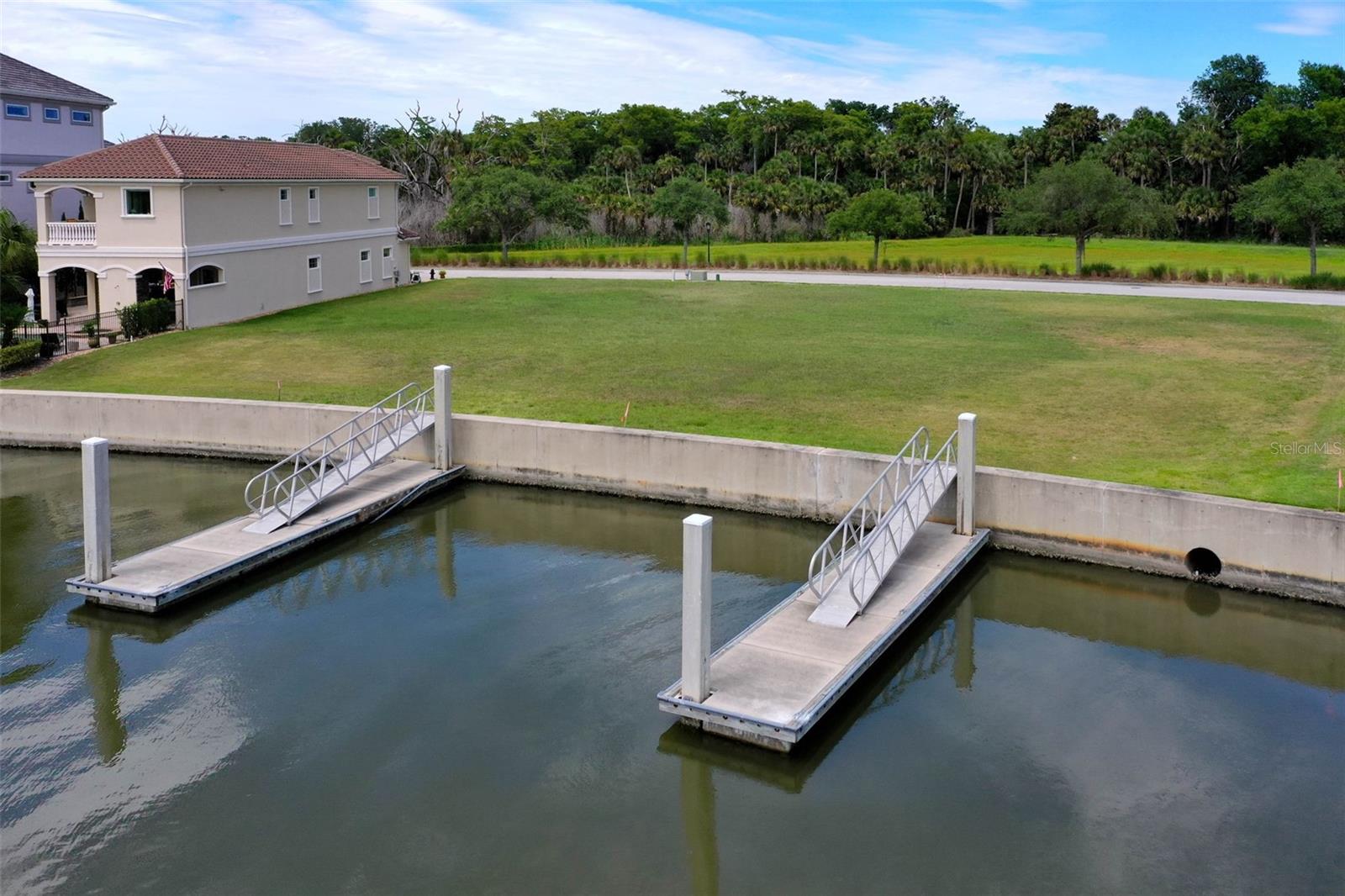 HARBOR VILLAGE MARINA - Land