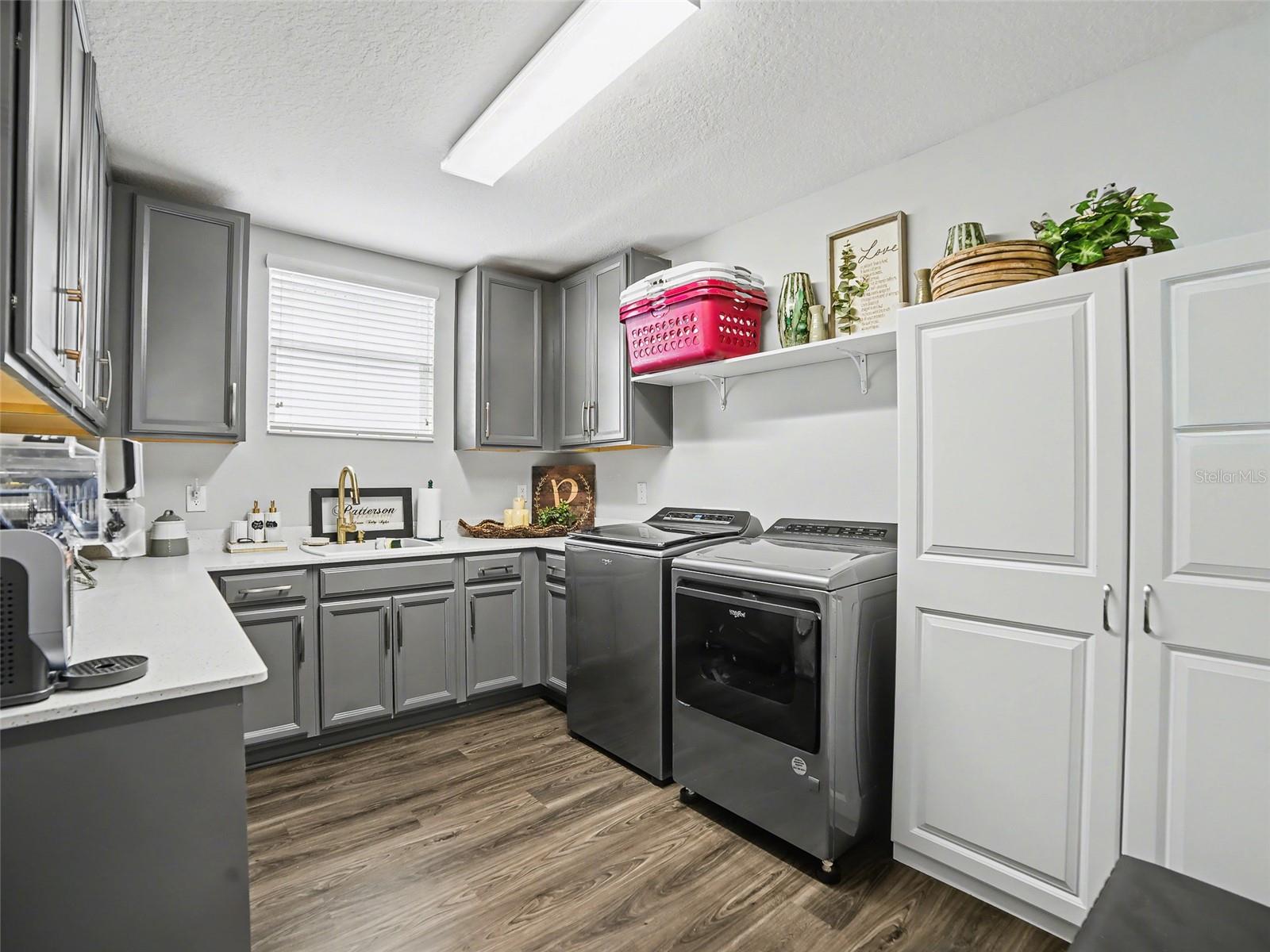 MIRABAY PRCL 8 - Residential