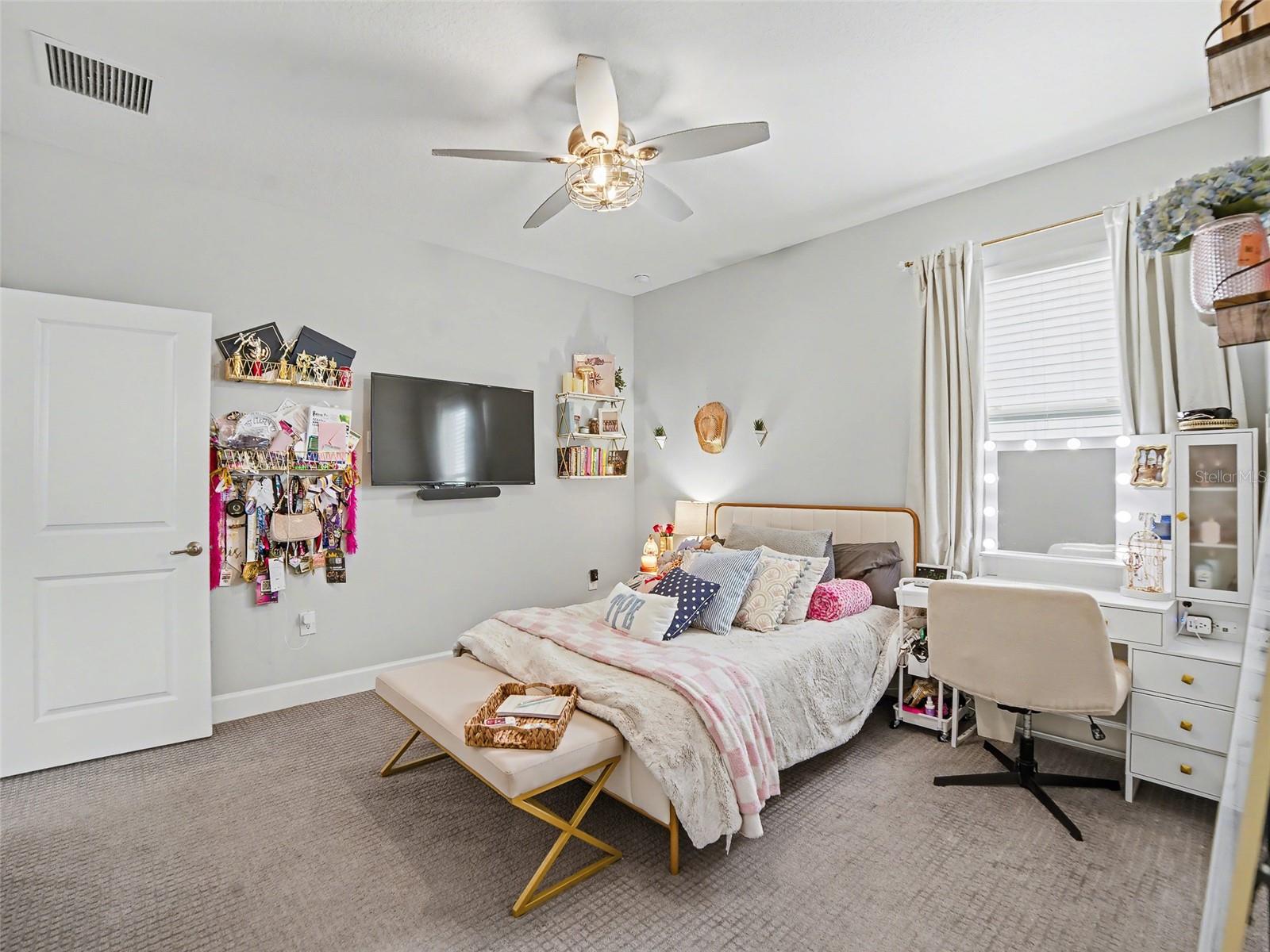 MIRABAY PRCL 8 - Residential