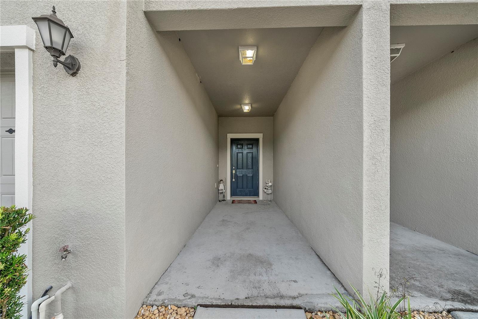 9736 PEMBROOKE PINES DRIVE