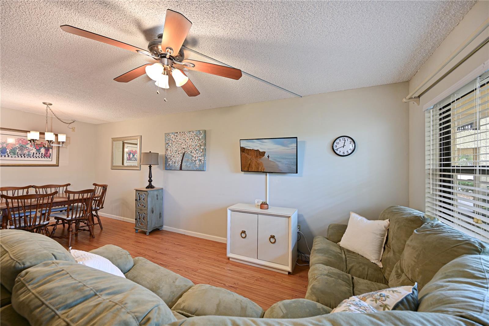 425 30TH AVENUE W C102