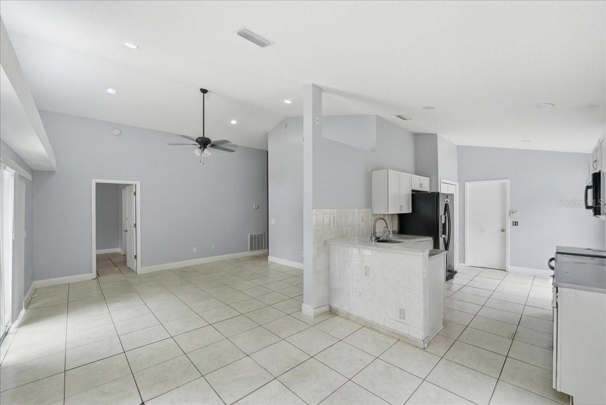 8742 FORT SHEA AVE