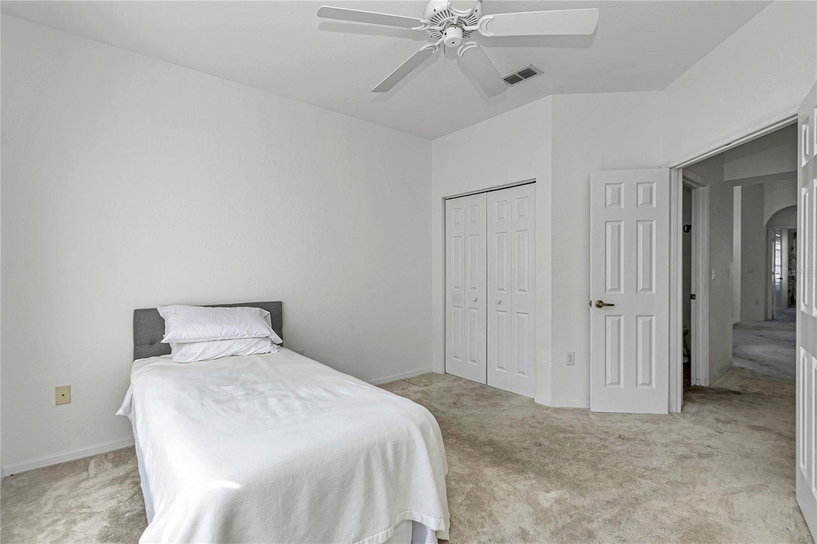 OAK RUN PARK VIEW - Residential