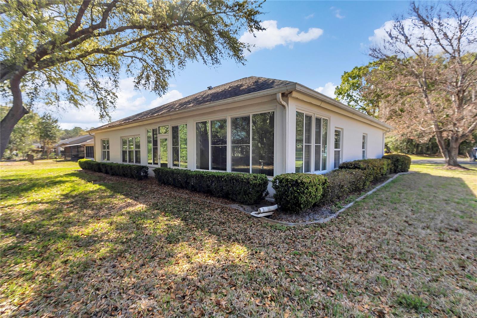 OAK RUN PARK VIEW - Residential