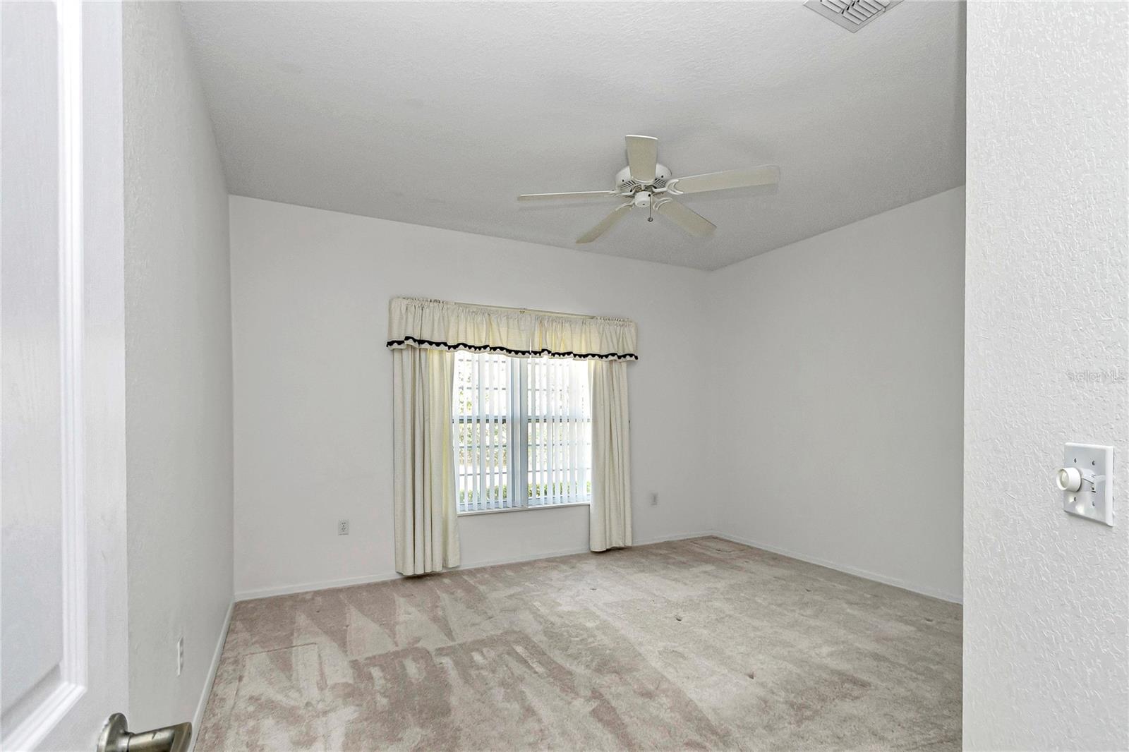 OAK RUN PARK VIEW - Residential