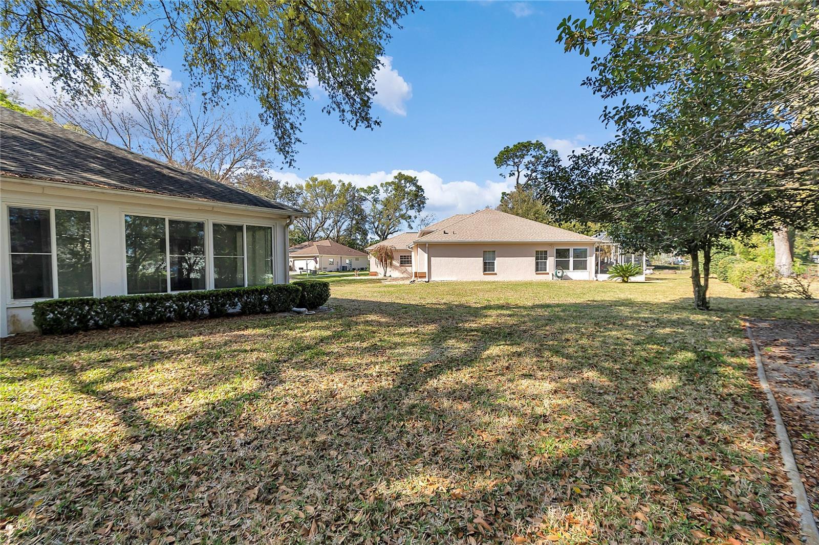 OAK RUN PARK VIEW - Residential