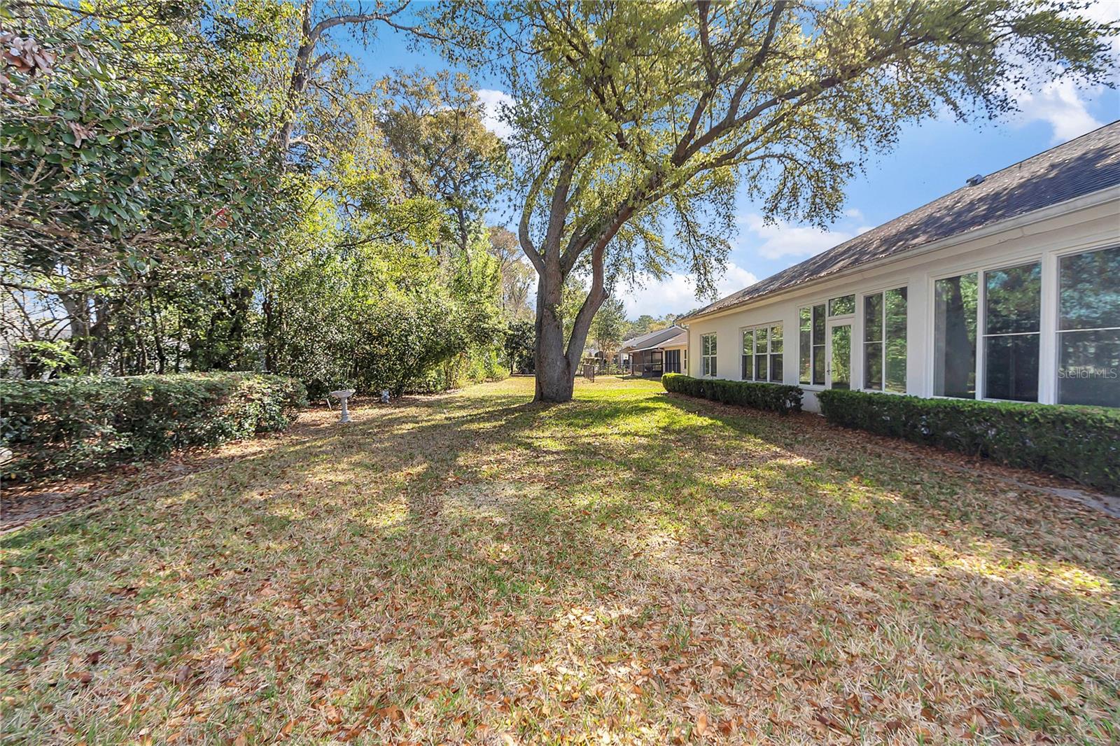 OAK RUN PARK VIEW - Residential