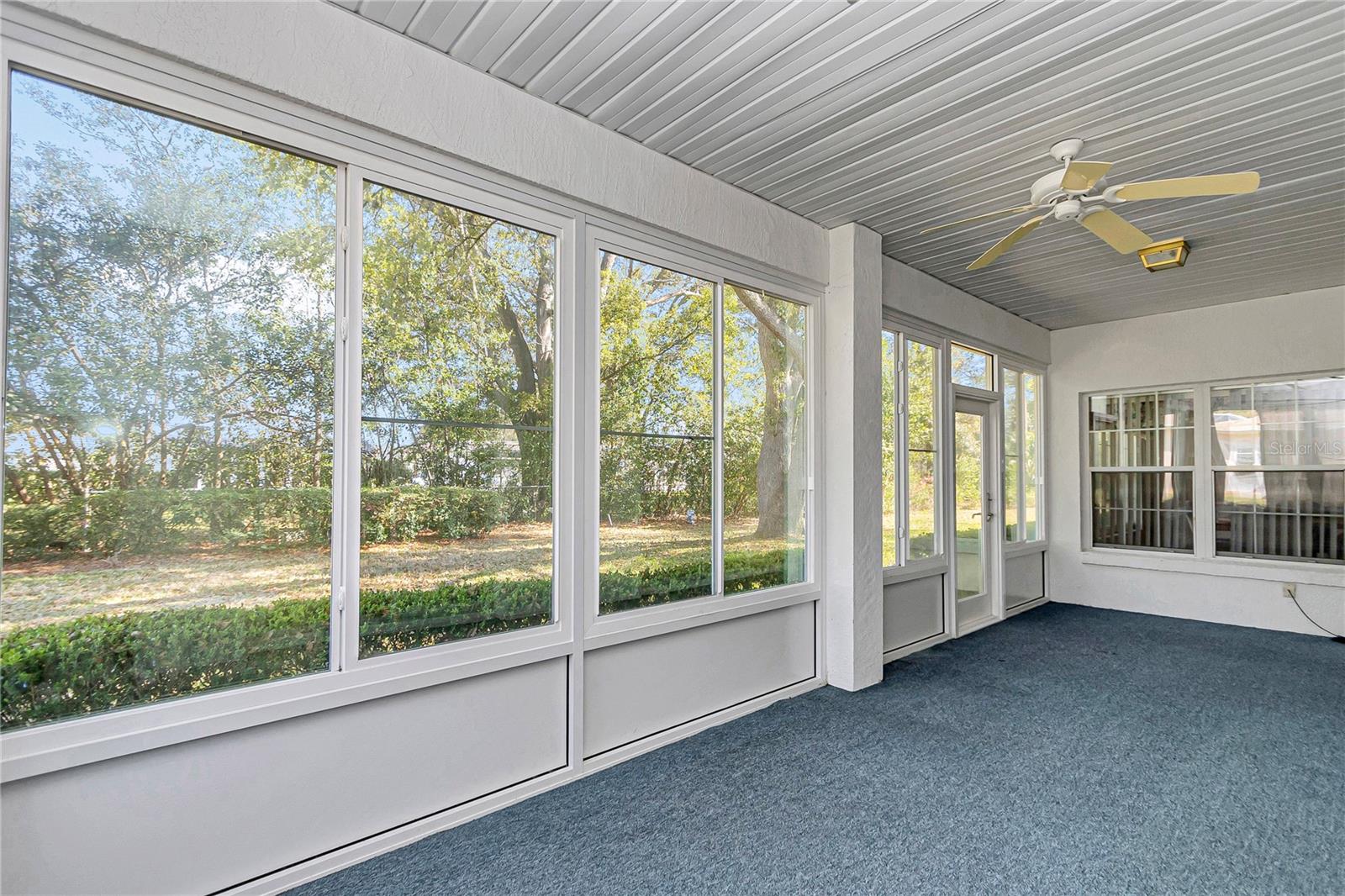 OAK RUN PARK VIEW - Residential