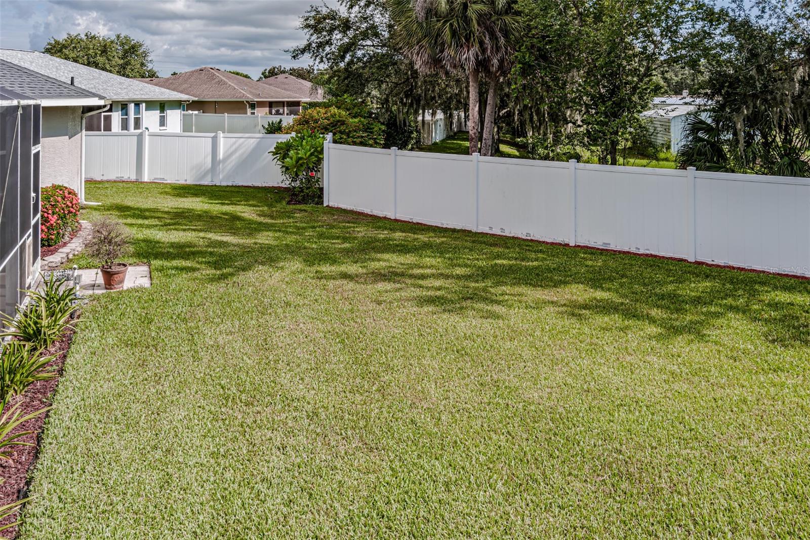 ANCIENT OAKS UNIT ONE - Residential