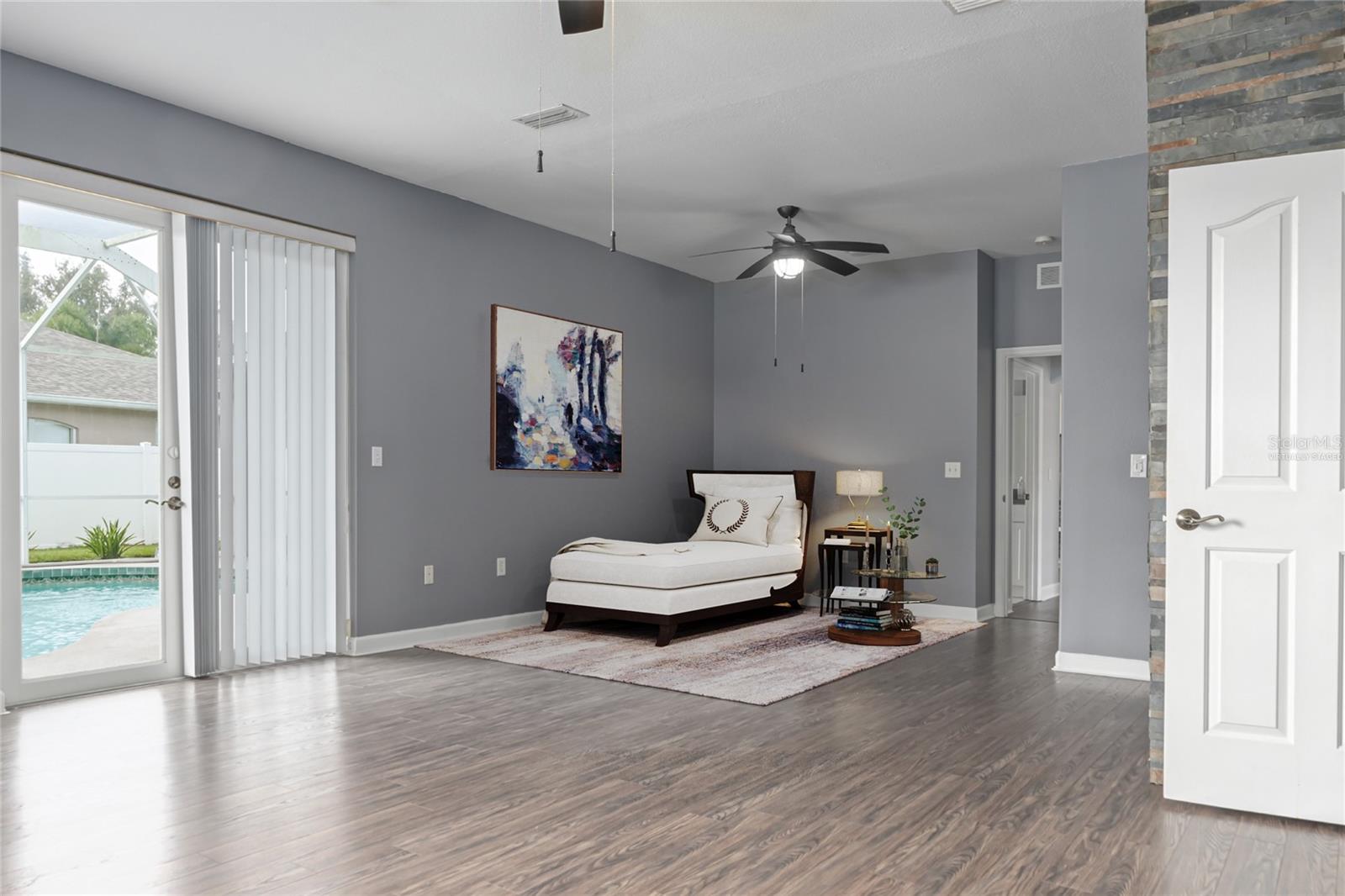 ANCIENT OAKS UNIT ONE - Residential