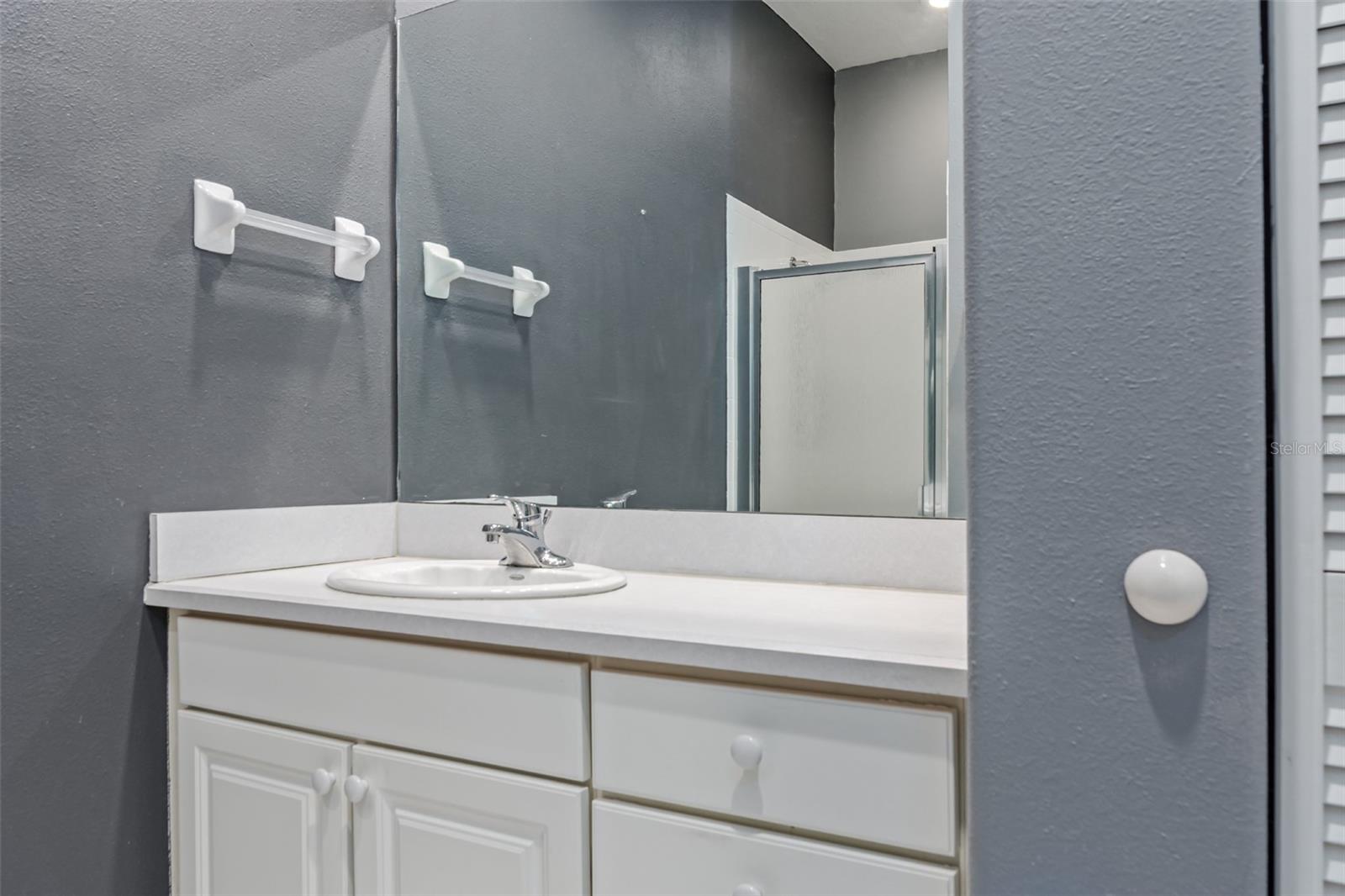 ANCIENT OAKS UNIT ONE - Residential