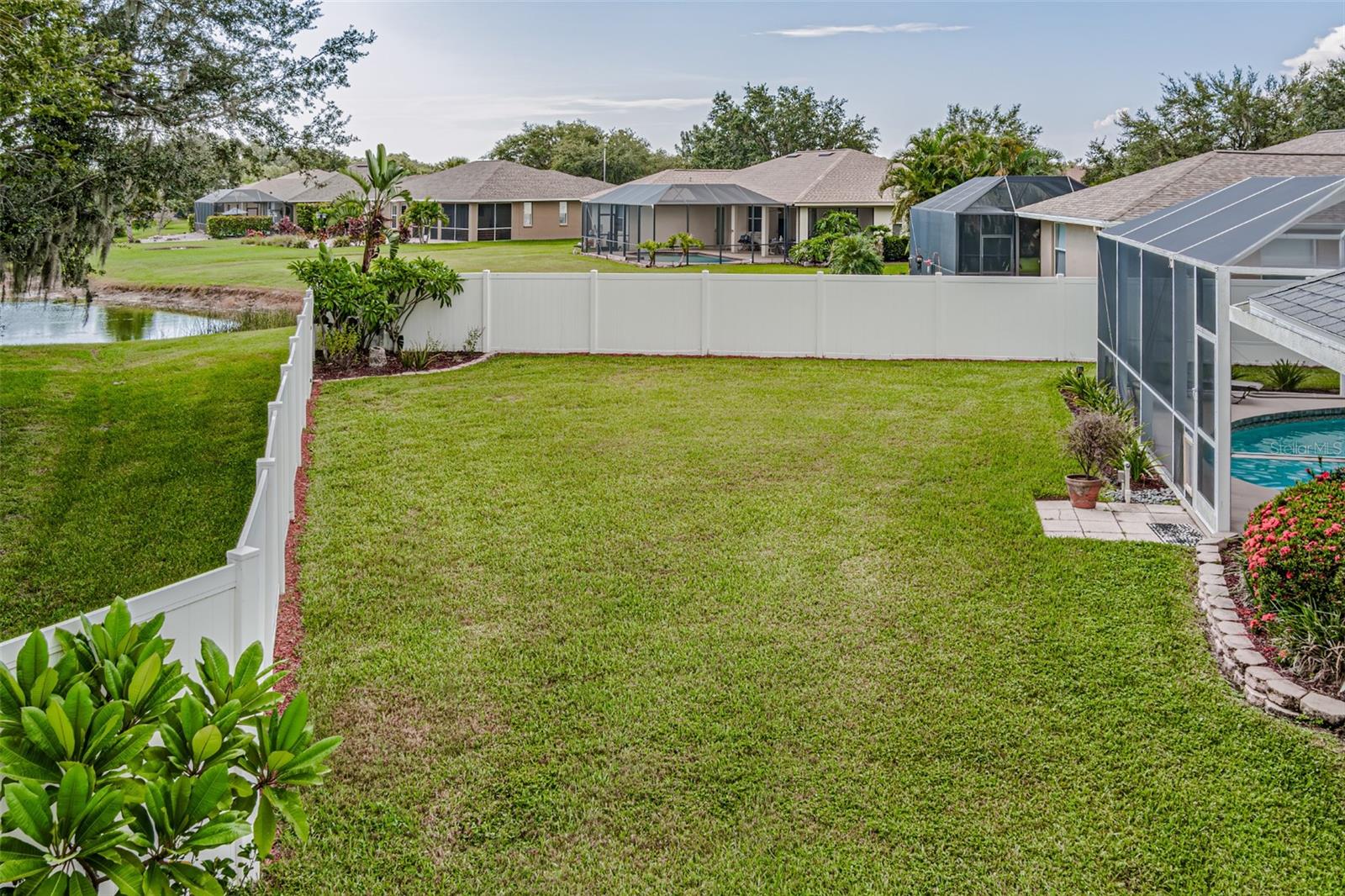 ANCIENT OAKS UNIT ONE - Residential