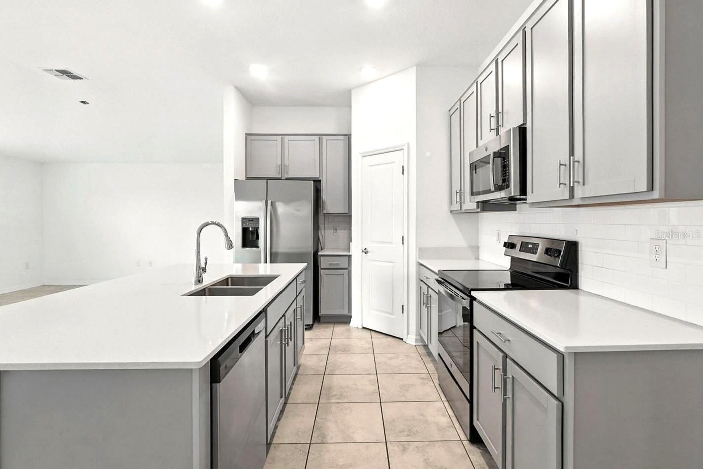 STOREY CREEK PH 2B - Residential Lease