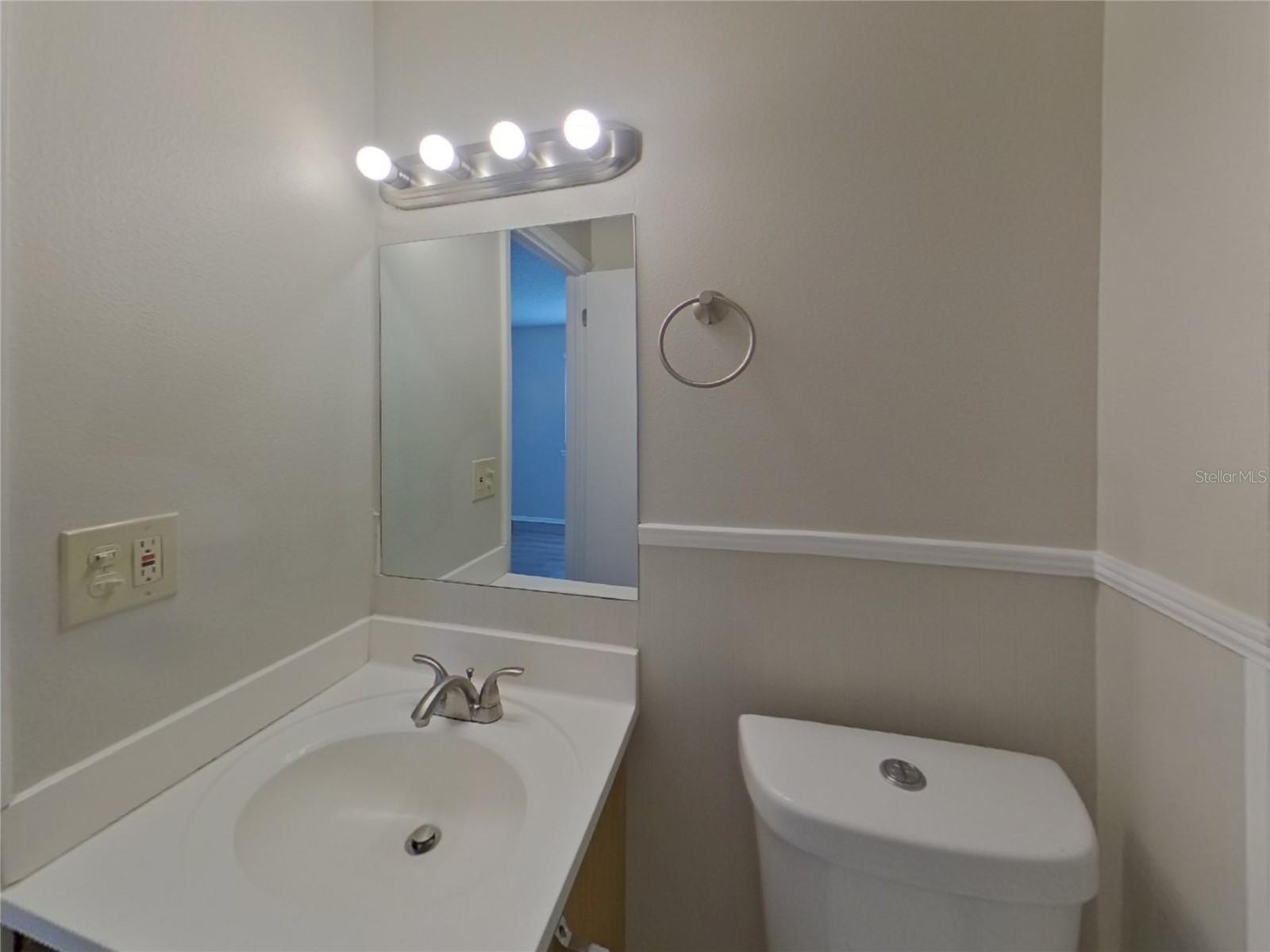 RIVERDALE SUB PH I - Residential Lease