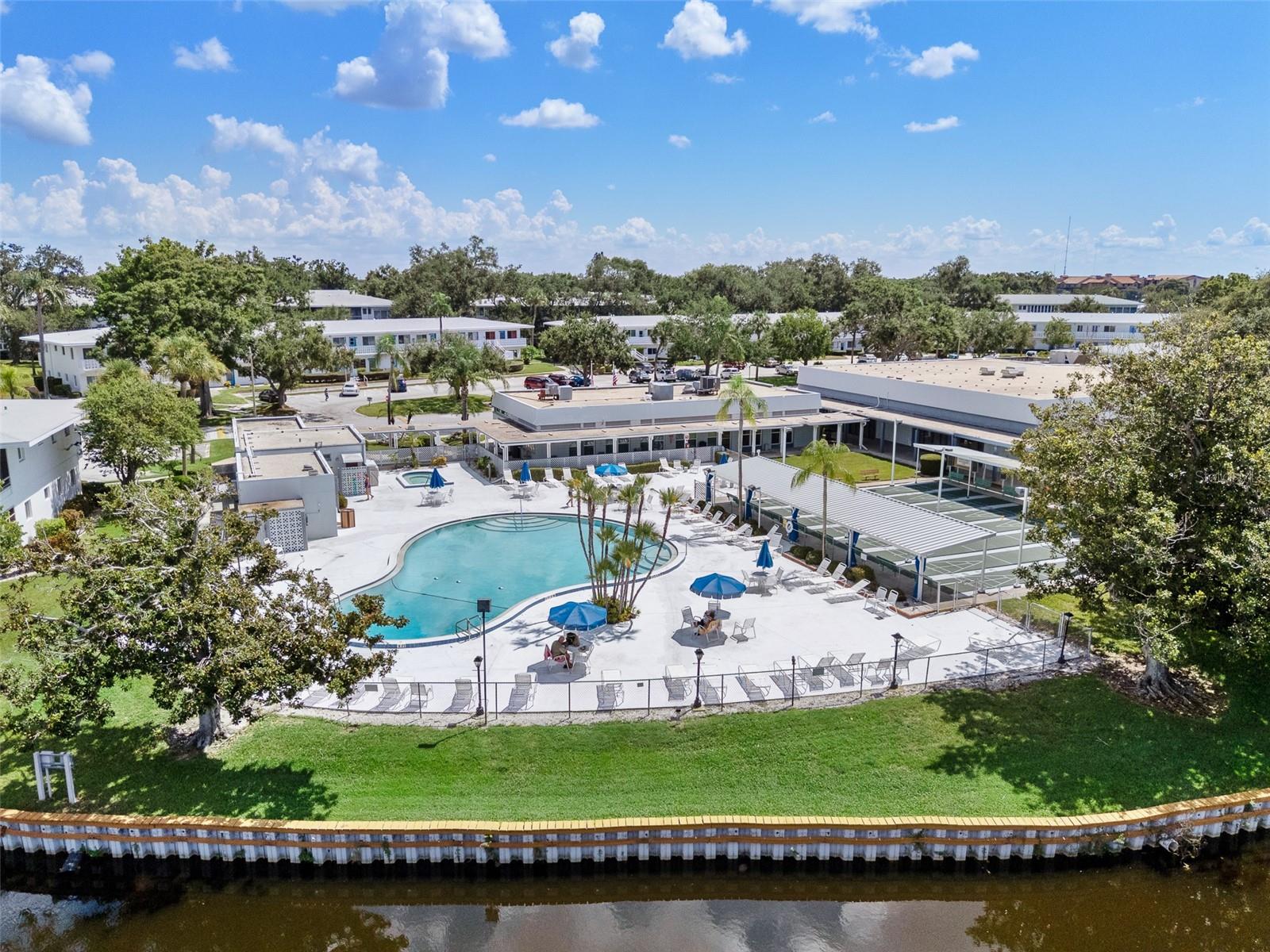 SEMINOLE GARDEN APTS CO-OP - Residential