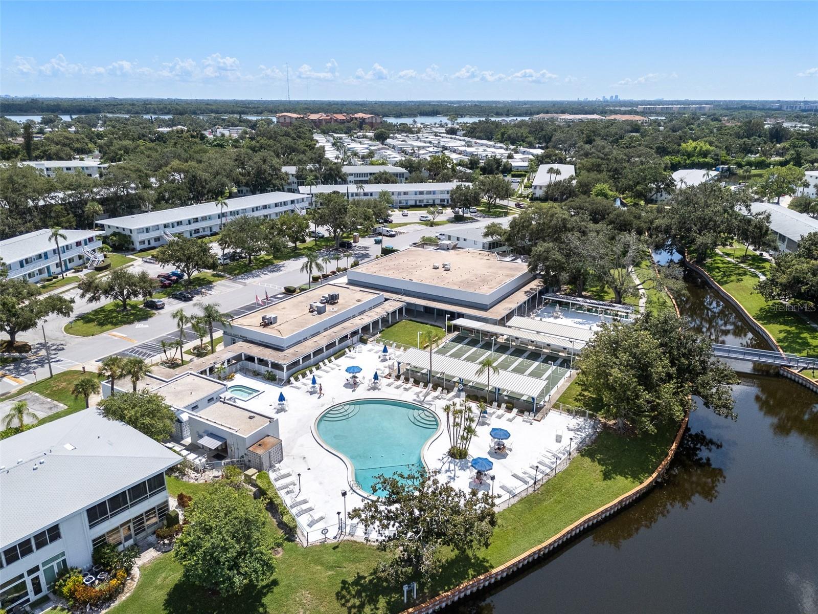 SEMINOLE GARDEN APTS CO-OP - Residential