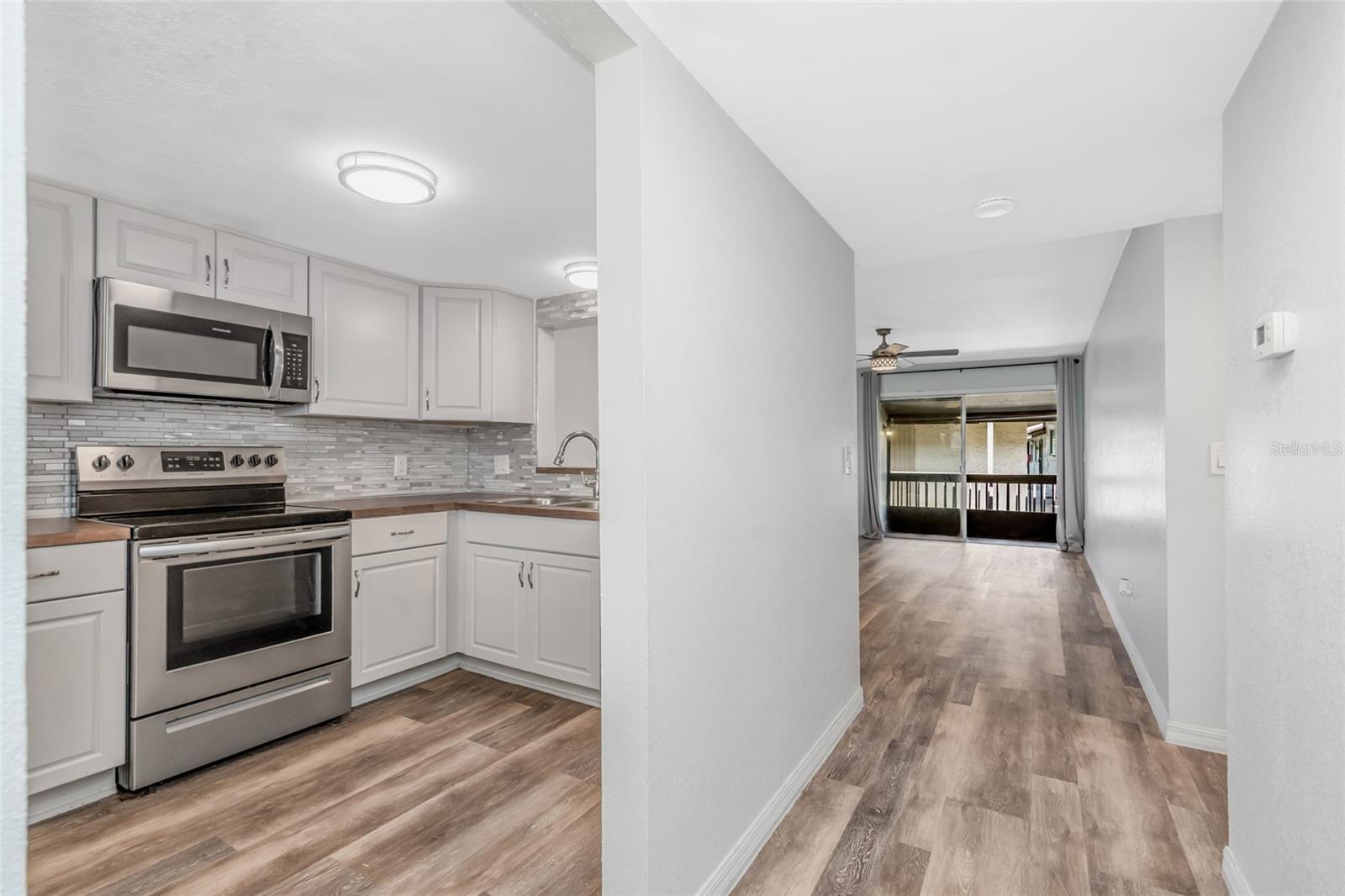 6308 NEWTOWN CIRCLE 8C1