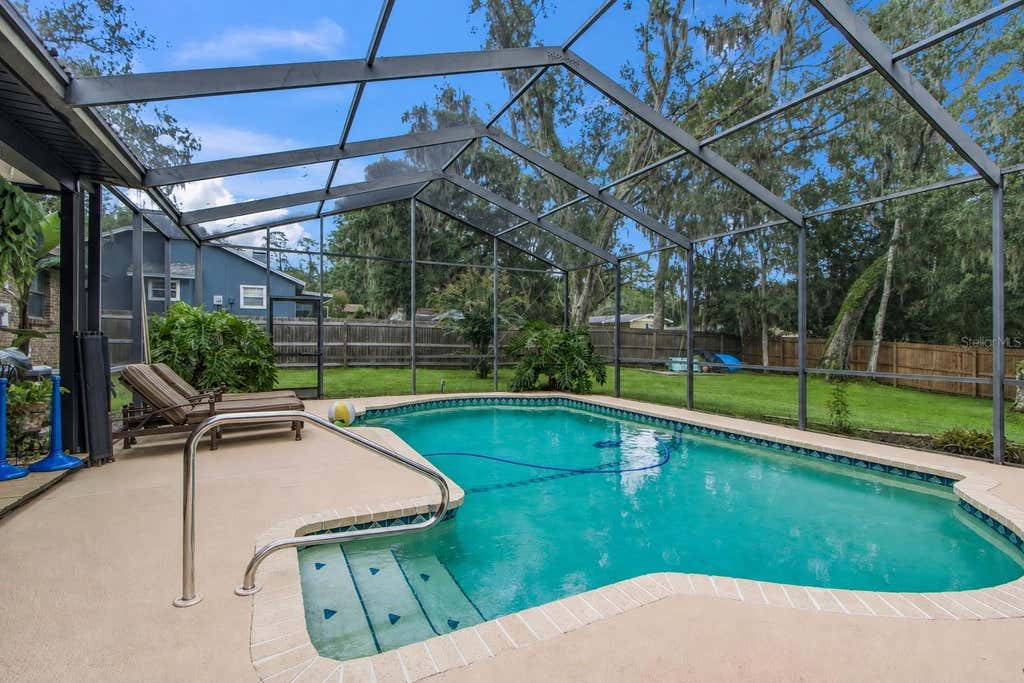 Photo of 527 Colonial Drive, Brooksville, FL 34601 (MLS # W7888164)