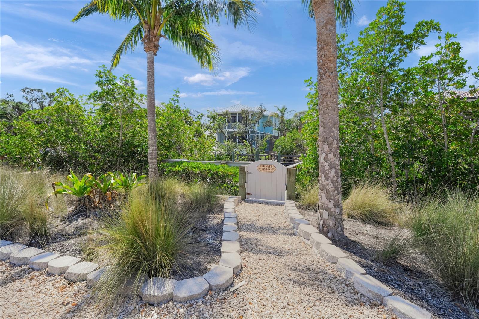 SARASOTA BEACH - Residential