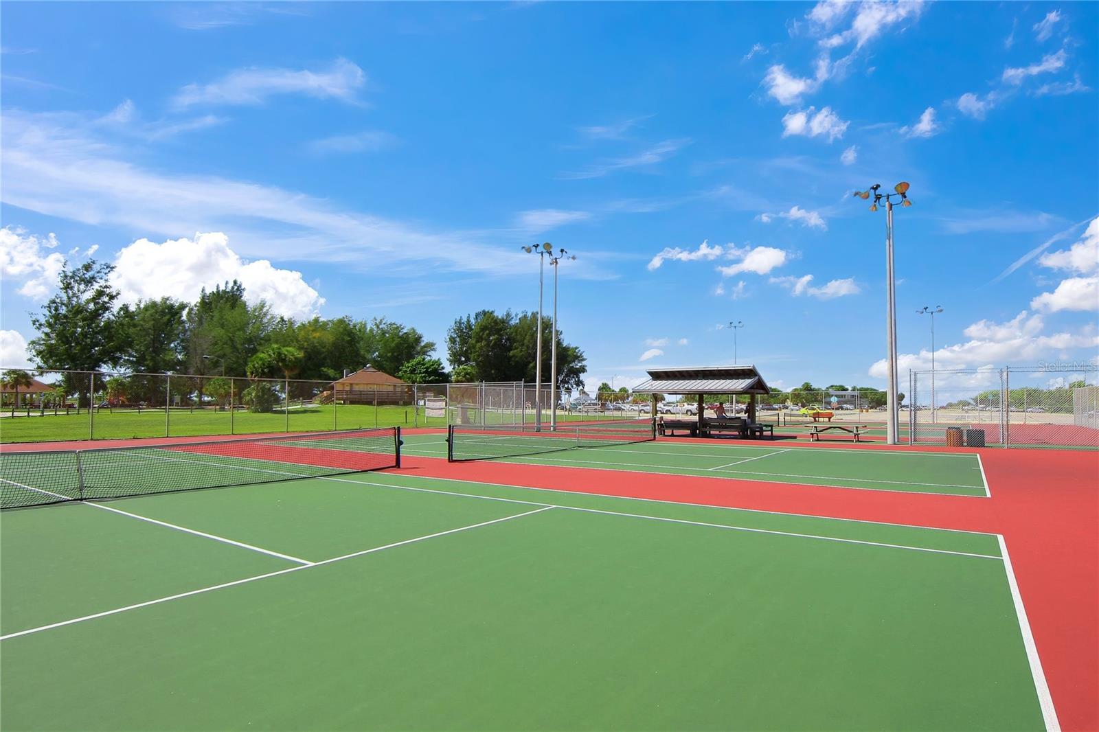 SARASOTA BEACH - Residential