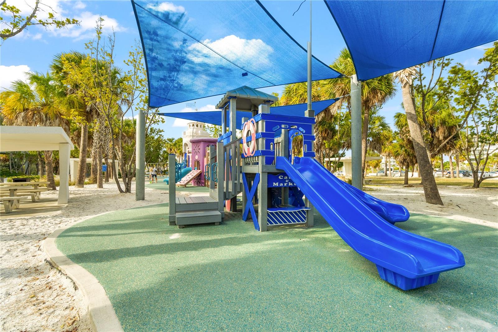 SARASOTA BEACH - Residential