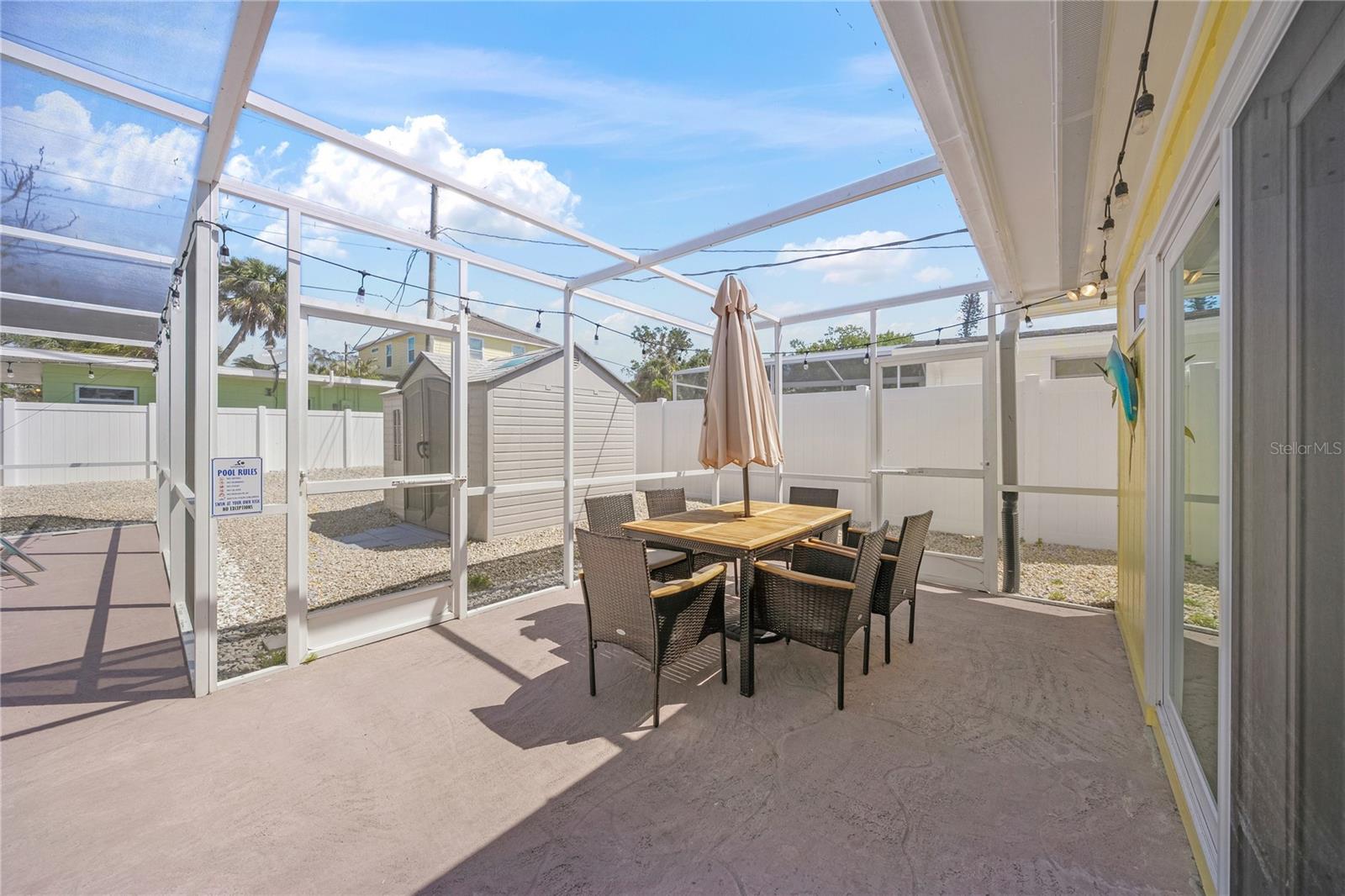 SARASOTA BEACH - Residential