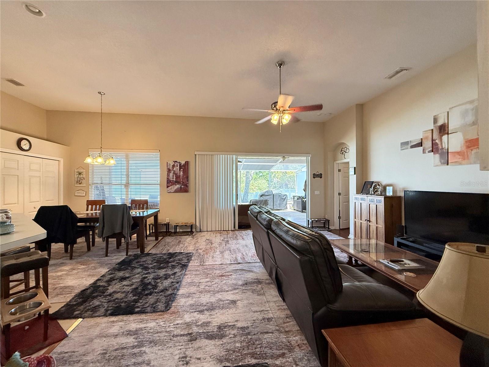 7123 COLONIAL LAKE DRIVE