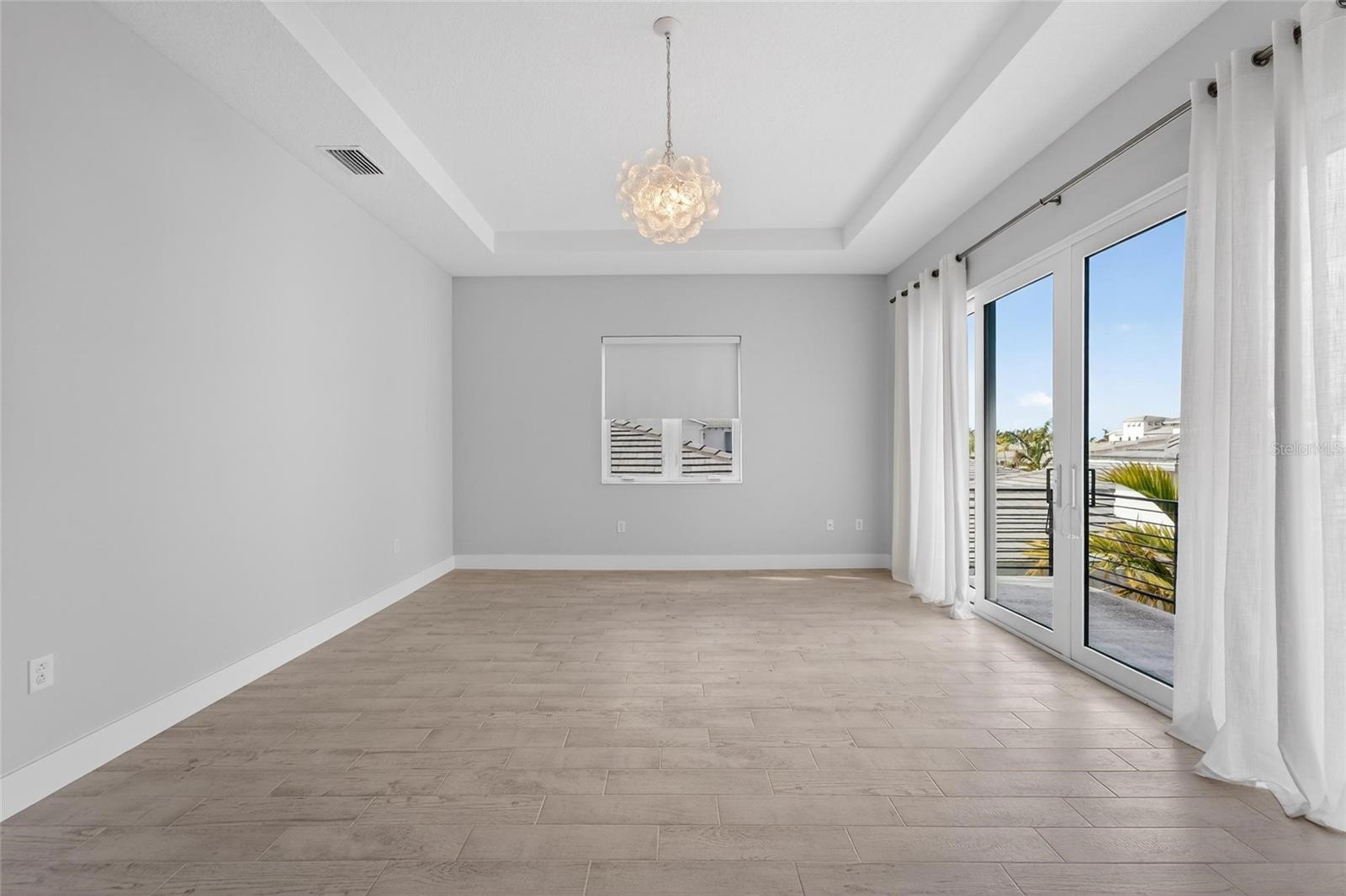 AQUA LAGOON - Residential