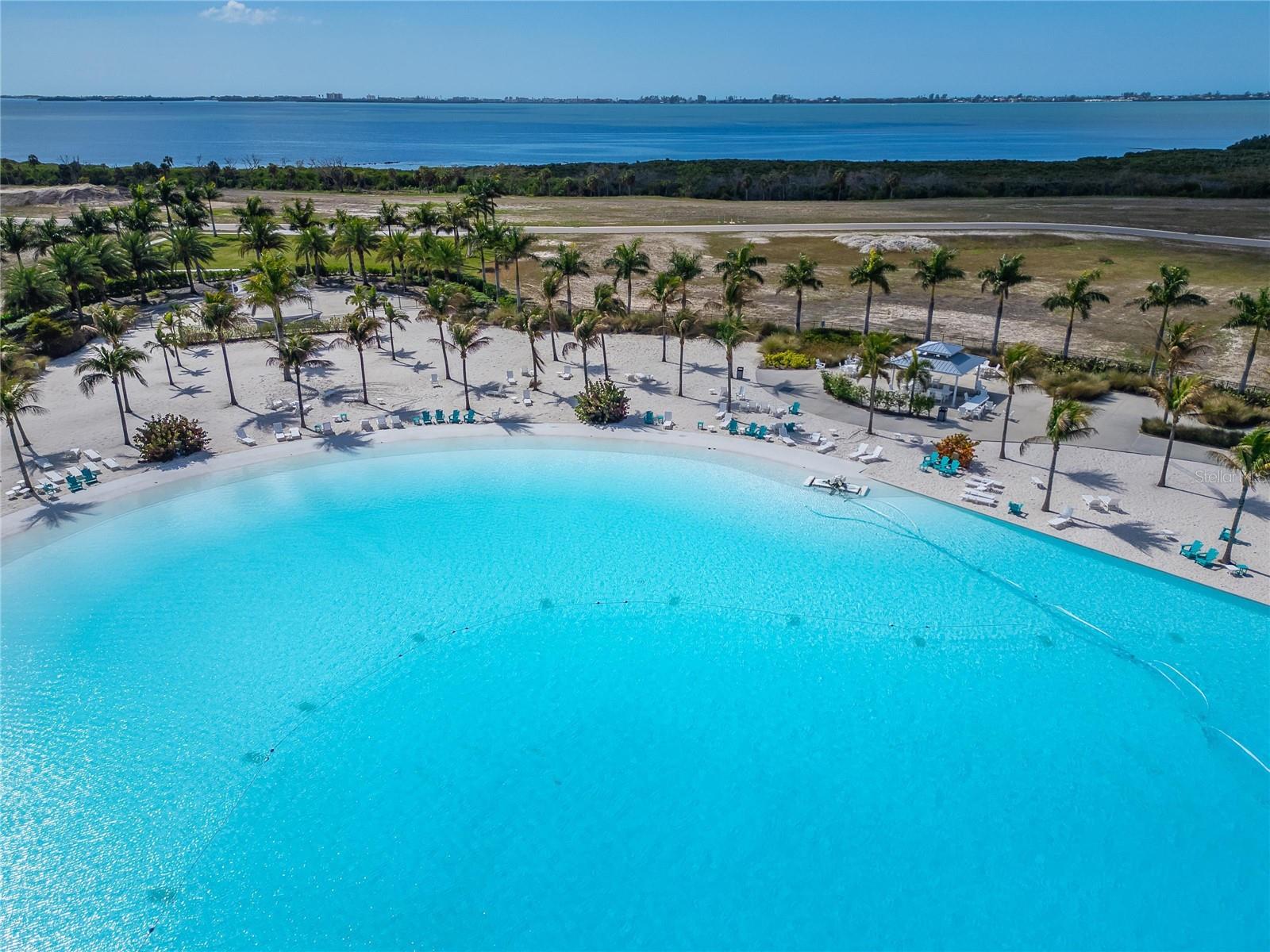 AQUA LAGOON - Residential