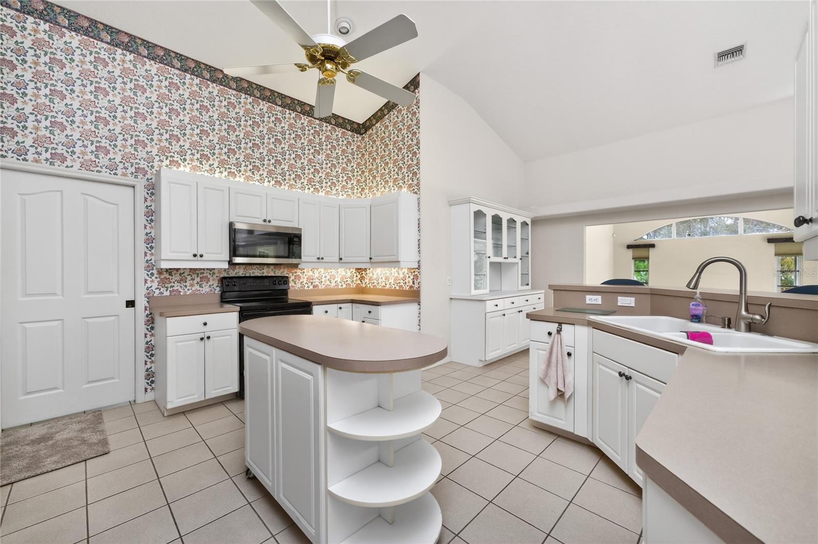 CAPE HAZE WINDWARD - Residential