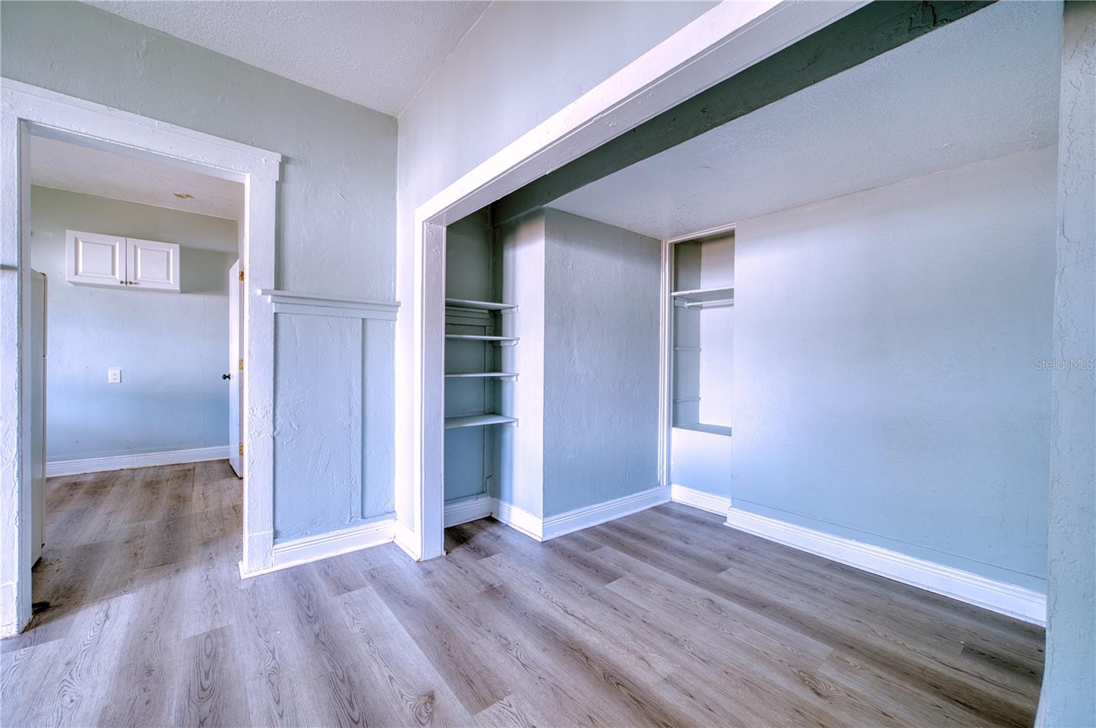 FAIRVIEW PARK - Residential Income