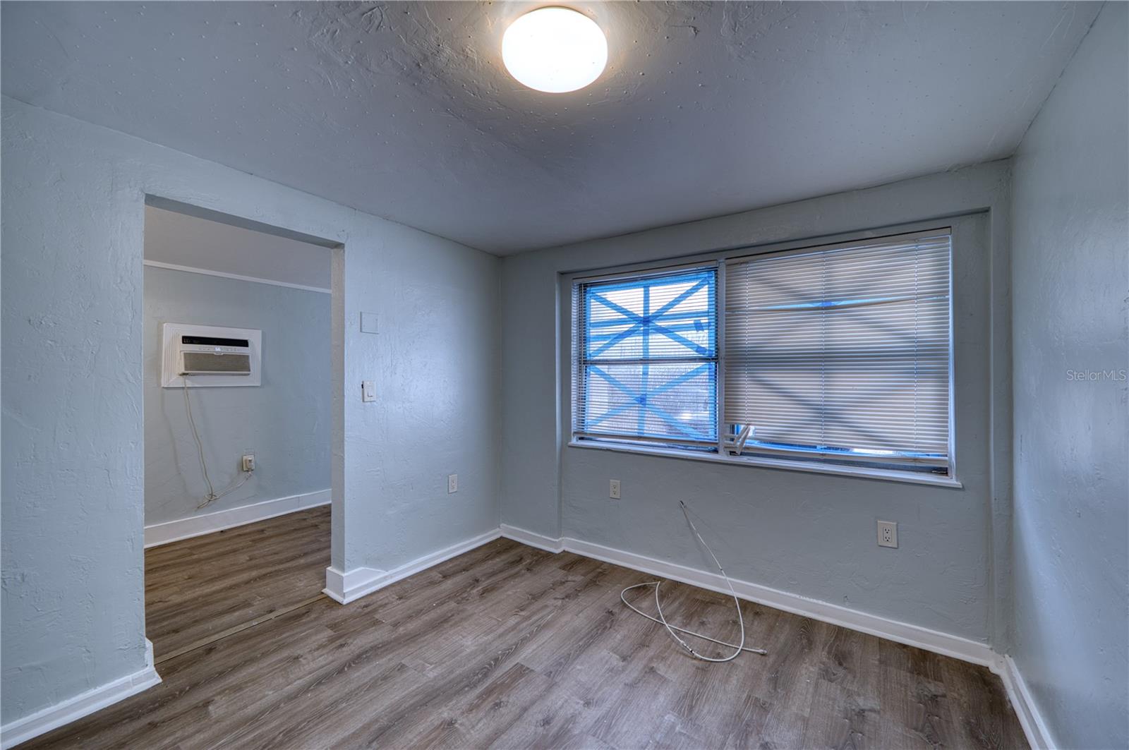 FAIRVIEW PARK - Residential Income