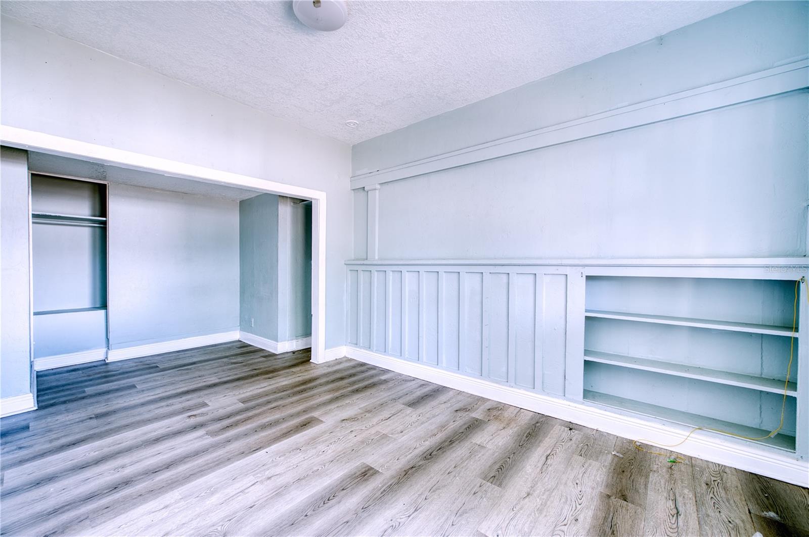 FAIRVIEW PARK - Residential Income