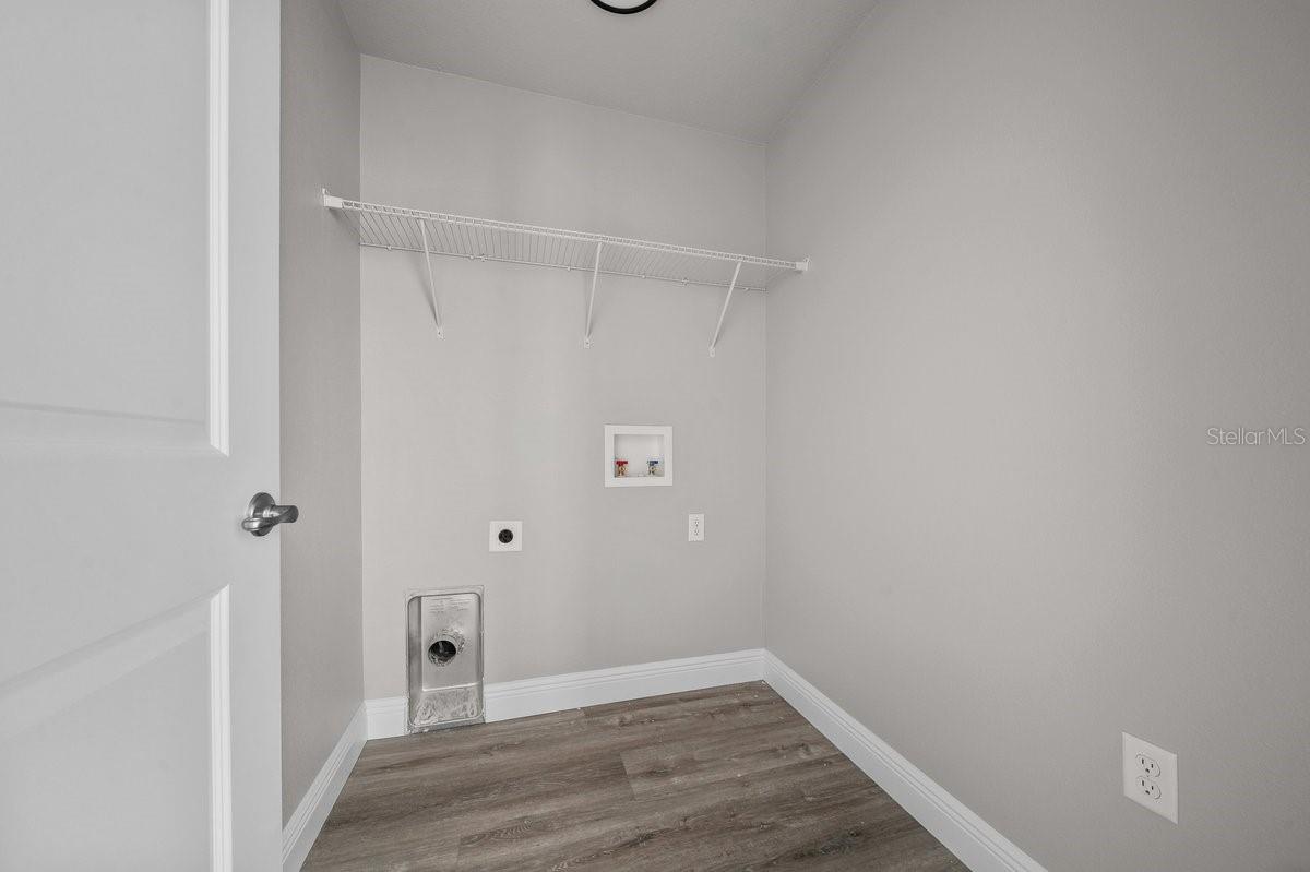 CITRUS SPGS UNIT 27 - Residential