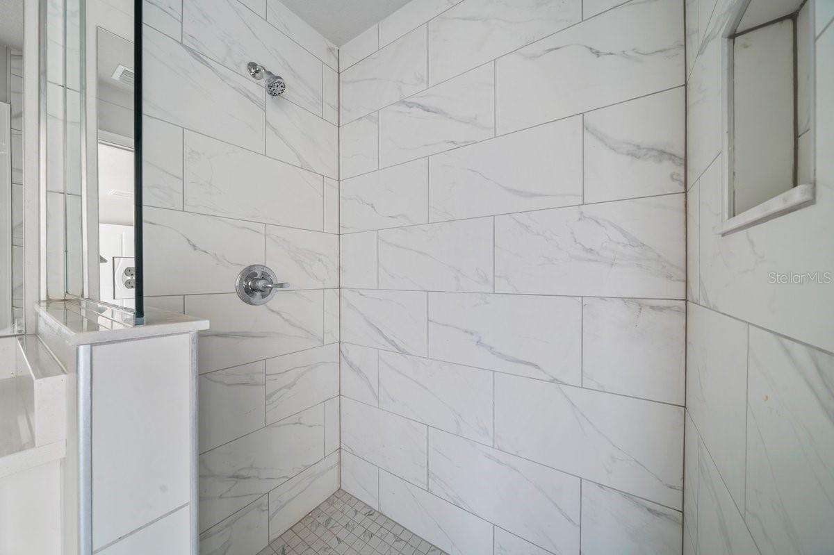 CITRUS SPGS UNIT 27 - Residential