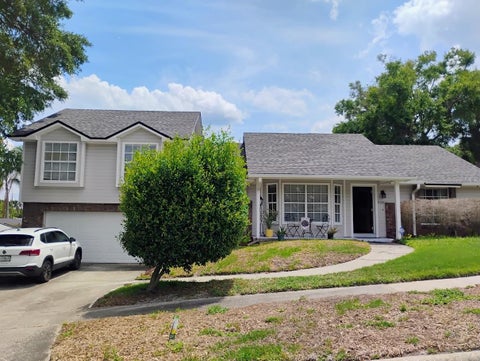 Photo of 9120 Queen Elizabeth Court, Orlando, FL 32818 (MLS # S5146608)