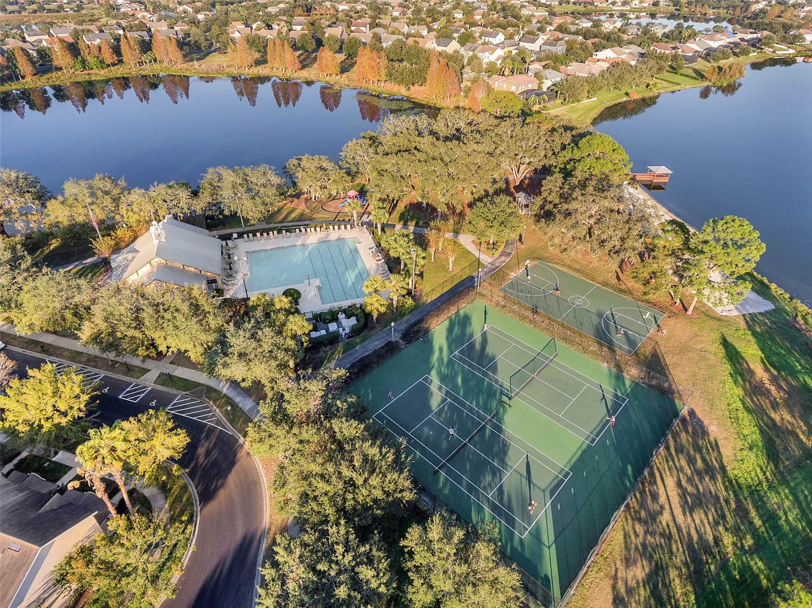 SUMMERPORT - Residential