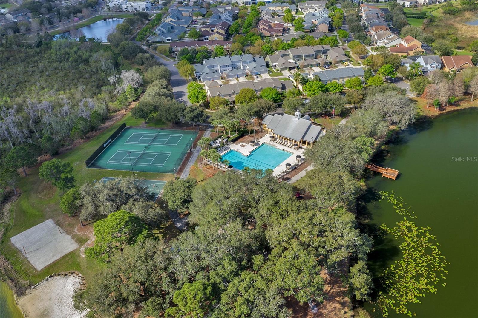 SUMMERPORT - Residential