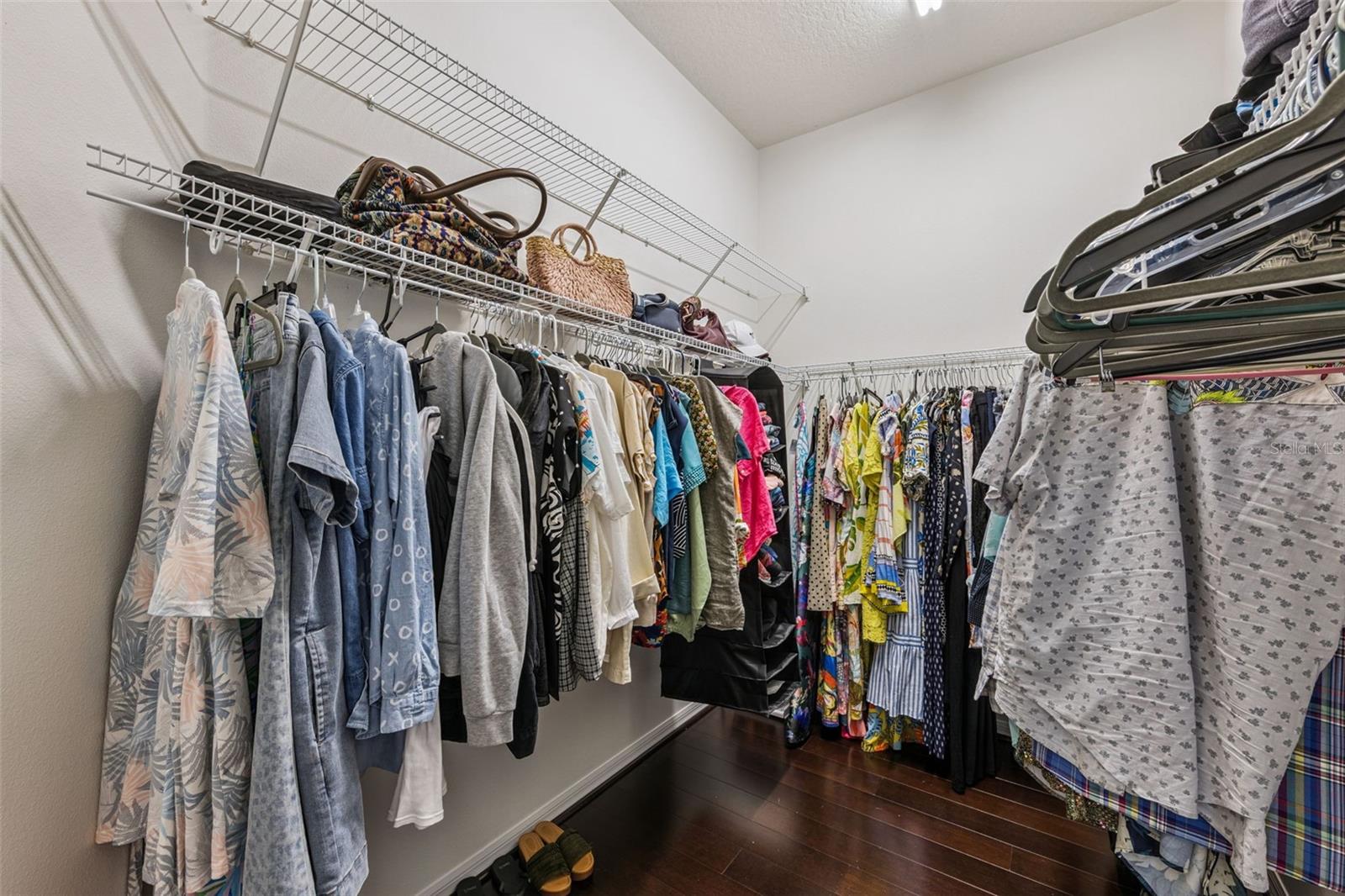 SUMMERPORT - Residential