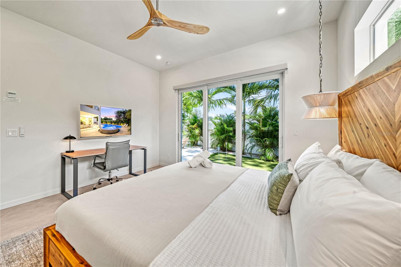 LOMA LINDA PARK RESUB - Residential Lease