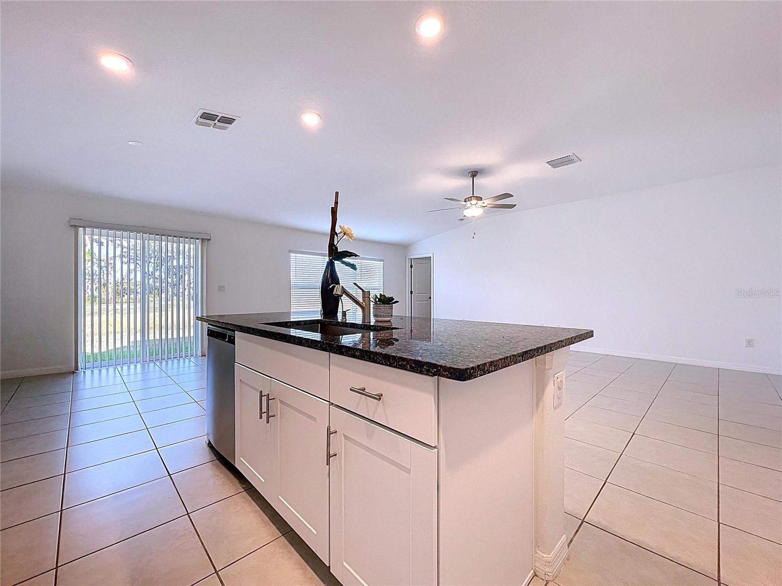 ABBOTT SQUARE PH 1A - Residential