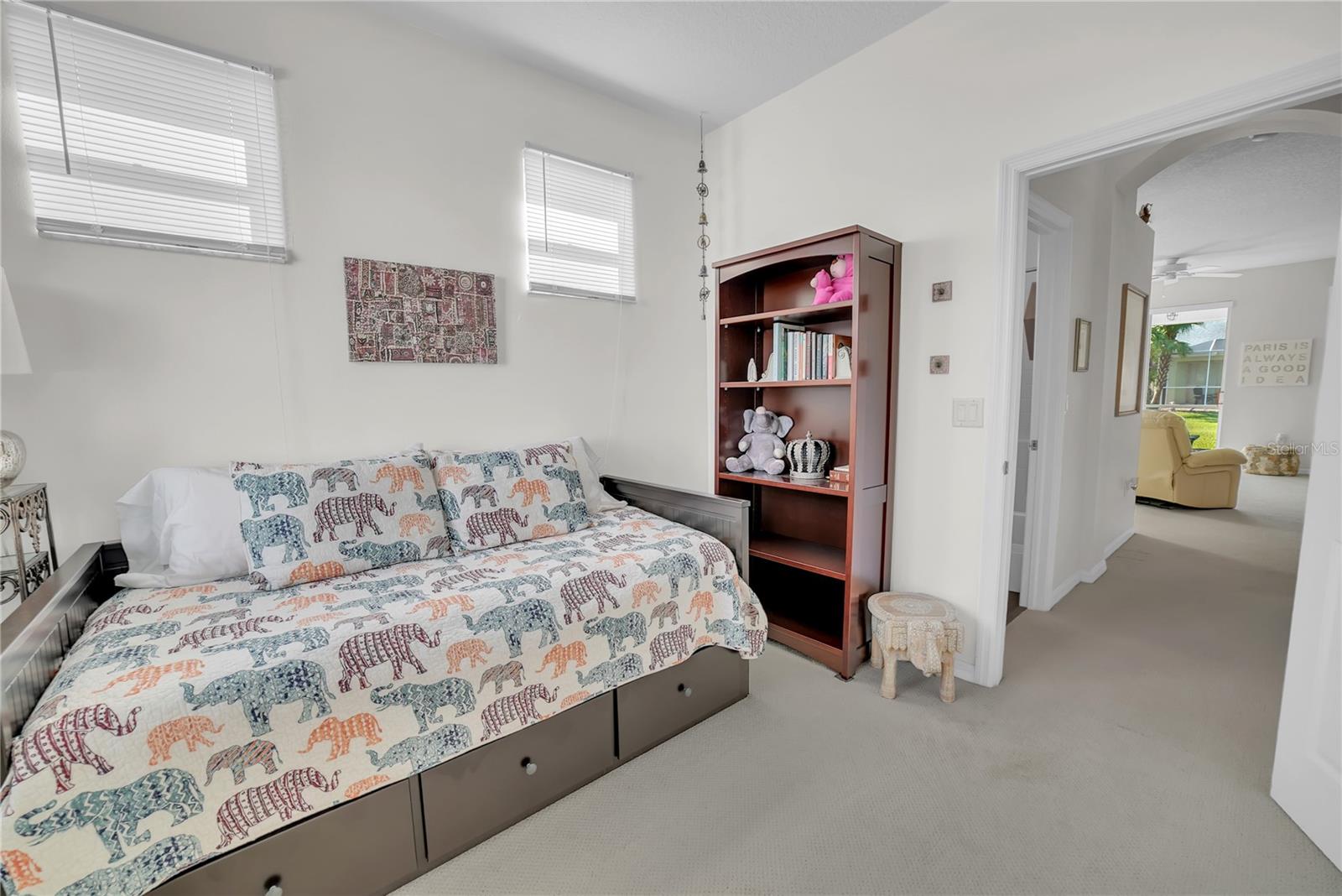 GROVES PH 02 CLUB VILLAS - Residential