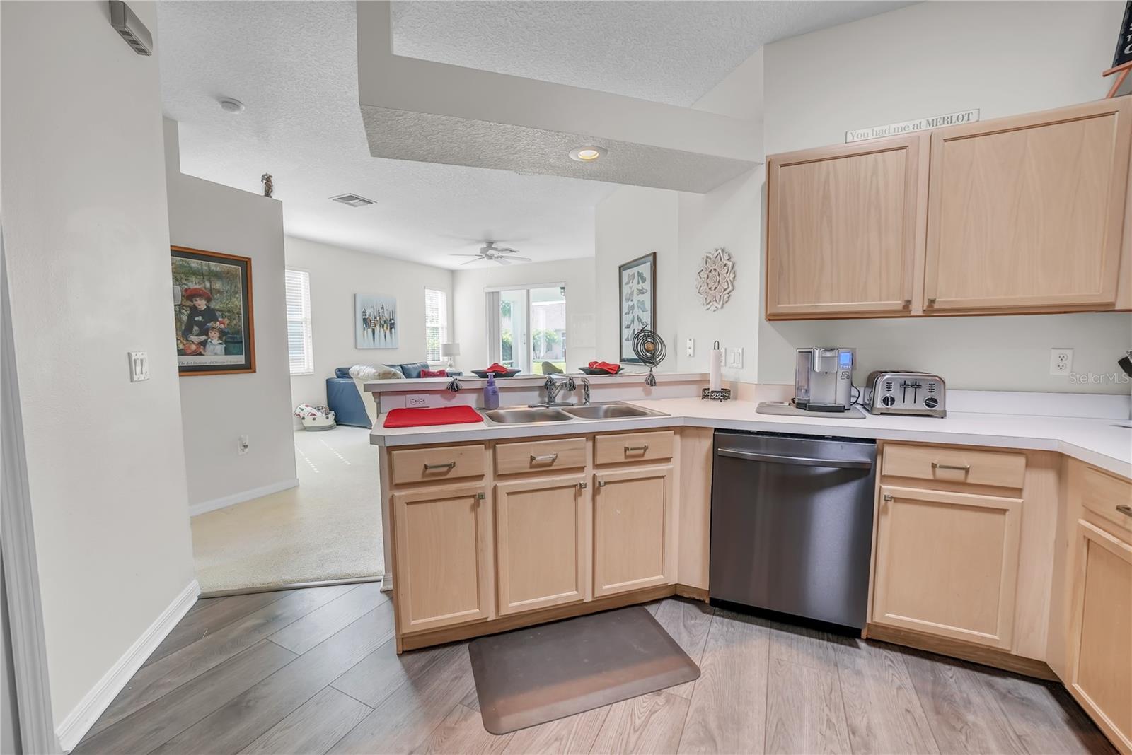 GROVES PH 02 CLUB VILLAS - Residential