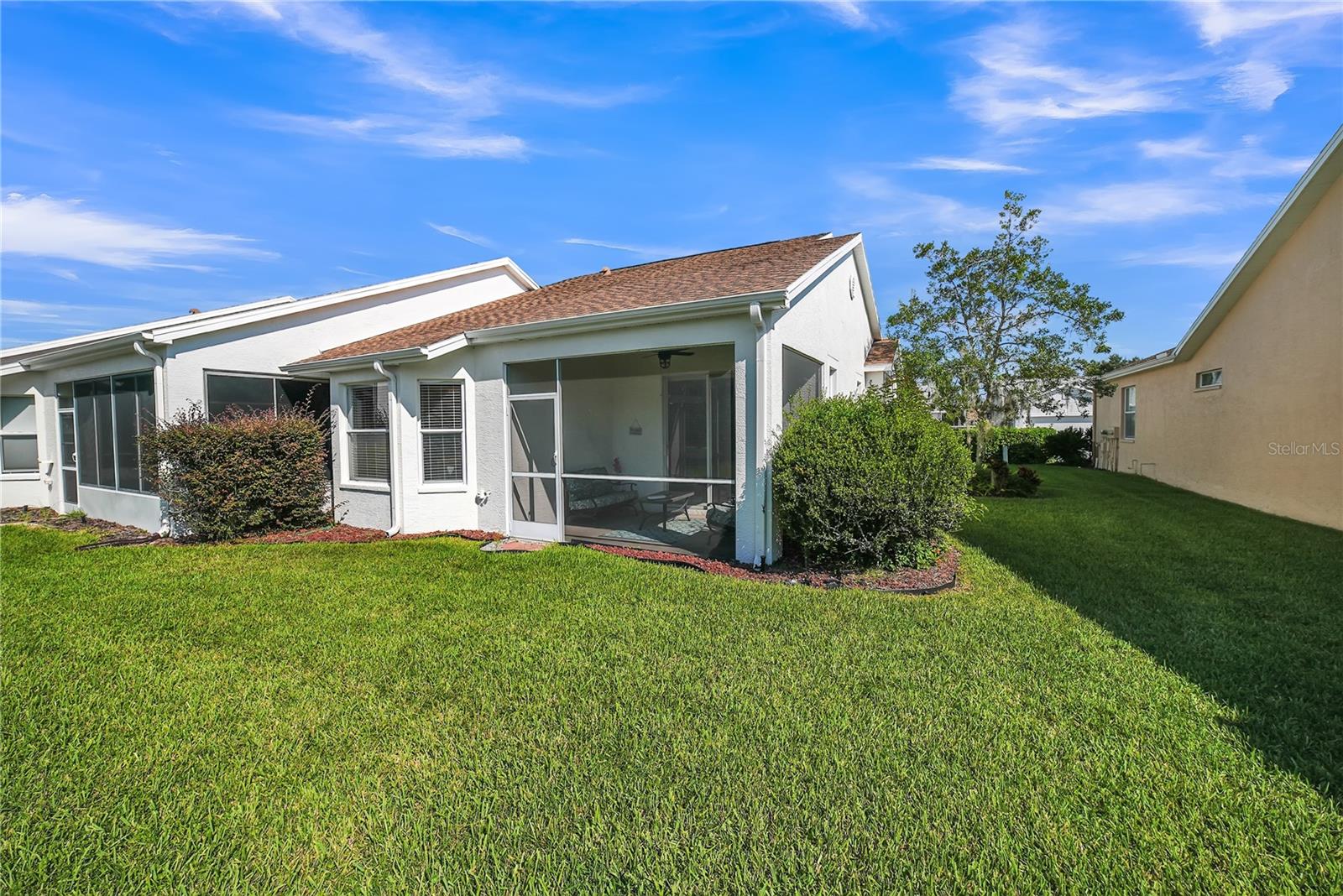 GROVES PH 02 CLUB VILLAS - Residential