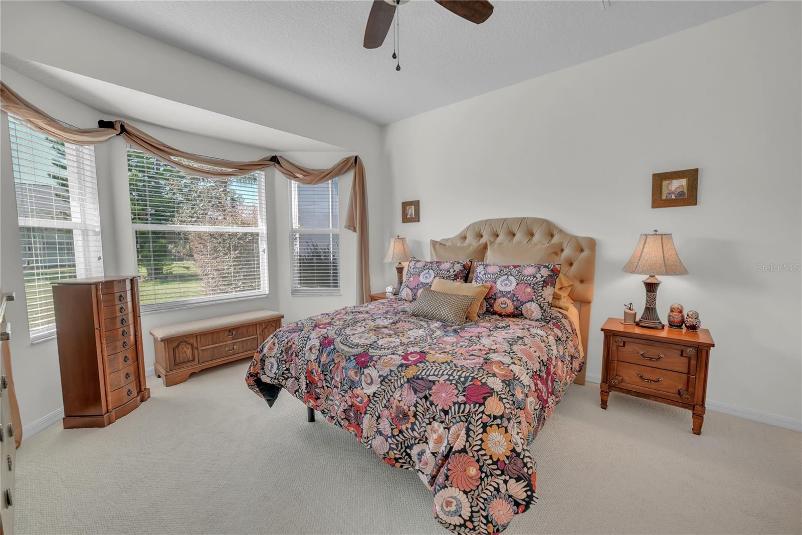 GROVES PH 02 CLUB VILLAS - Residential