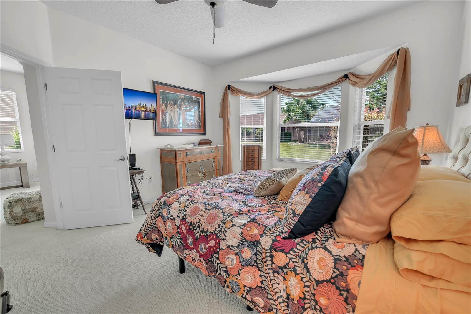 GROVES PH 02 CLUB VILLAS - Residential