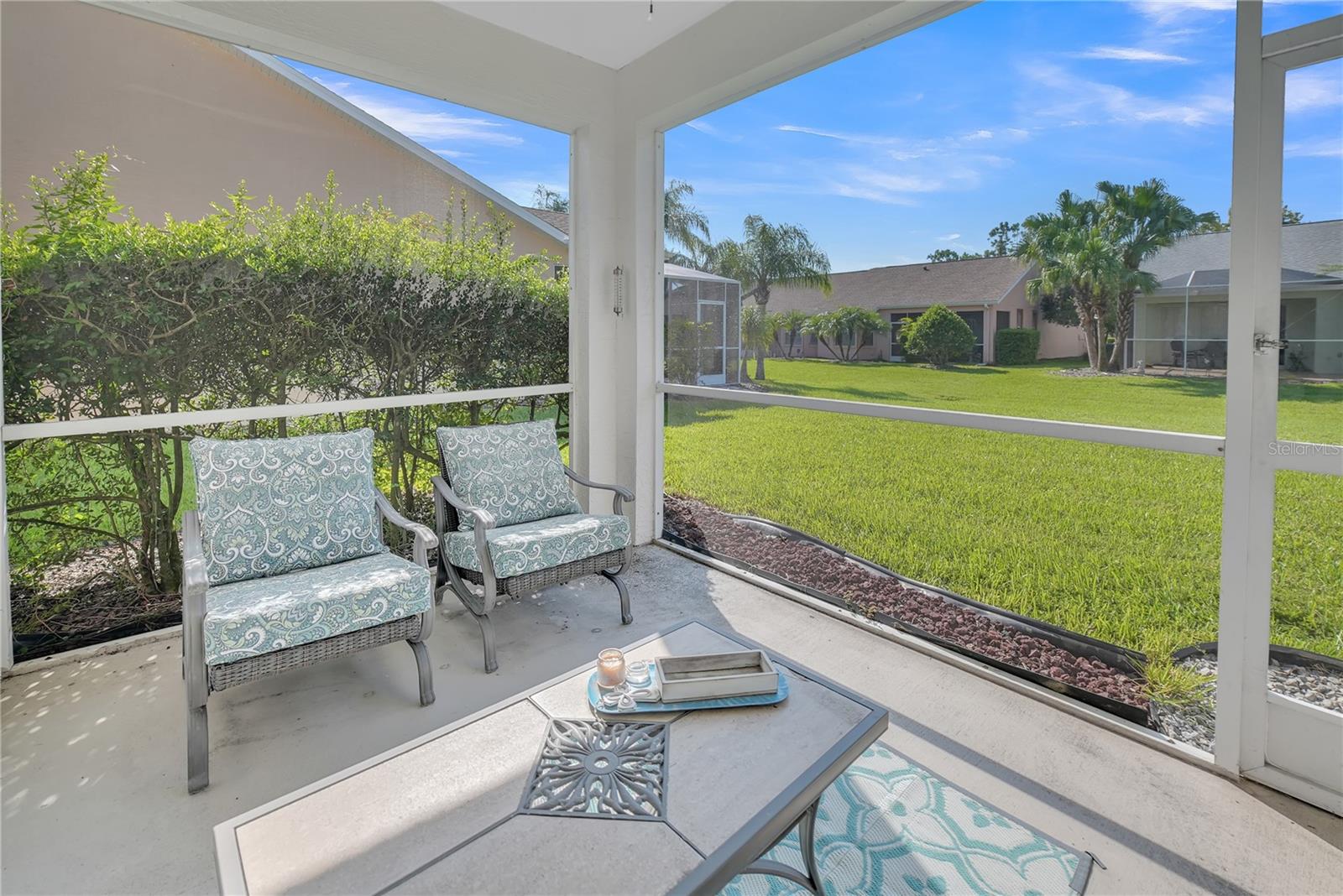 GROVES PH 02 CLUB VILLAS - Residential