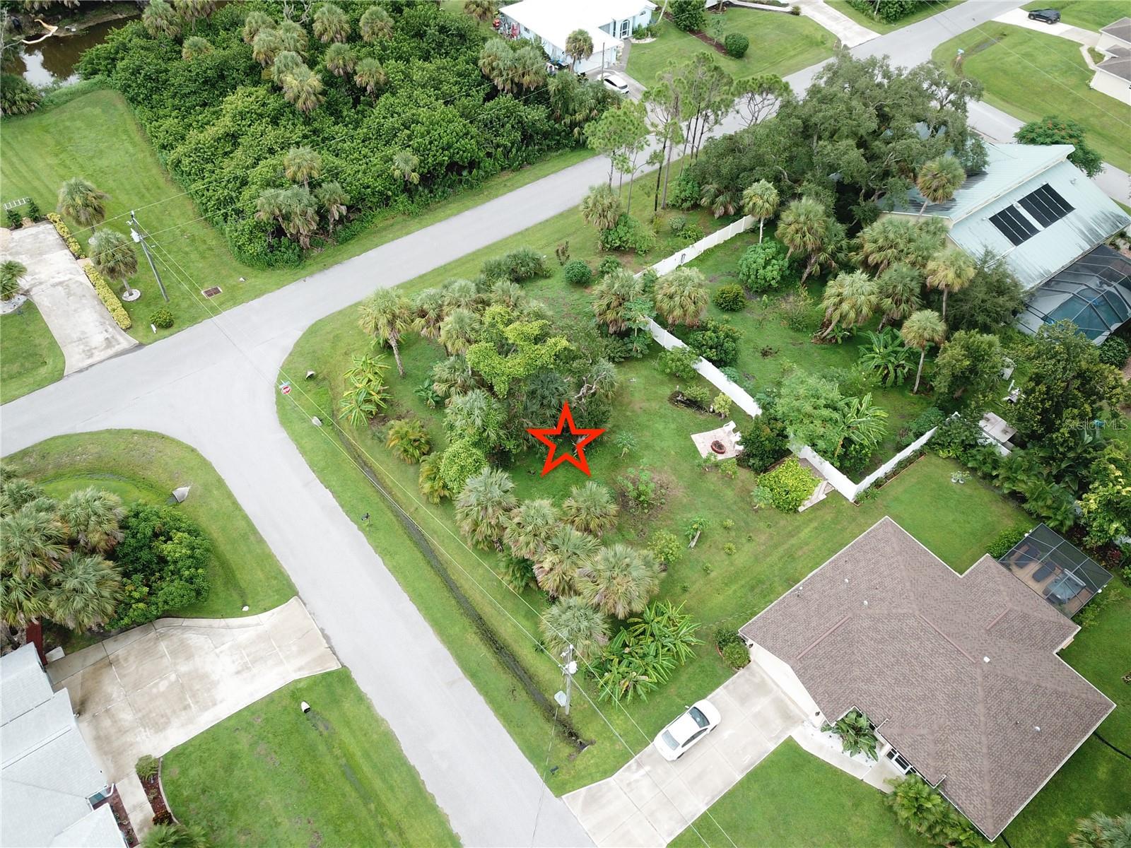 PORT CHARLOTTE SUB 39 - Land